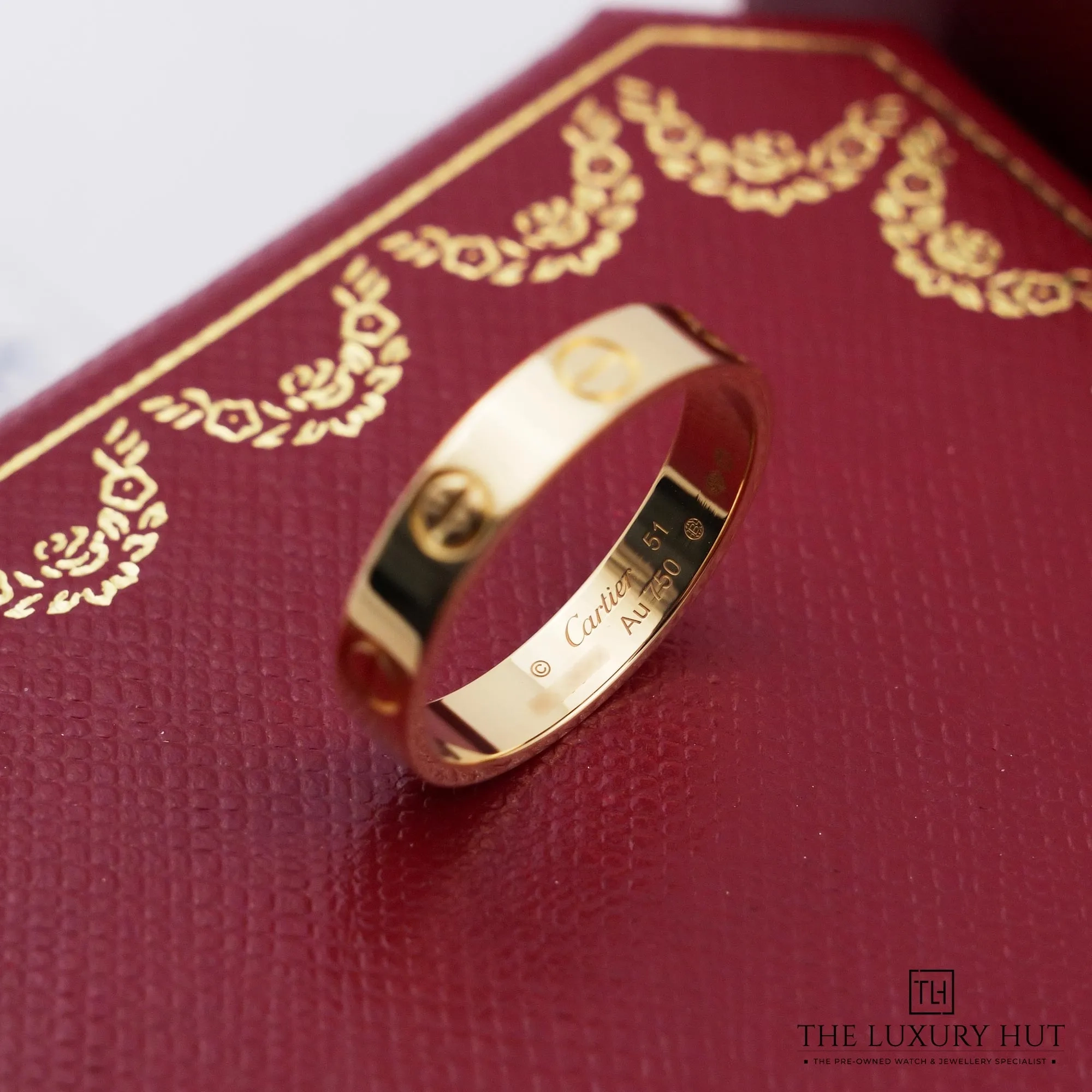 2026/07/f7fda773-8a6d-47c9-ad30-041fb4f56a4bCartier_LOVE_Small_Yellow_Gold_Wedding_Band_53097c.jpg.webp