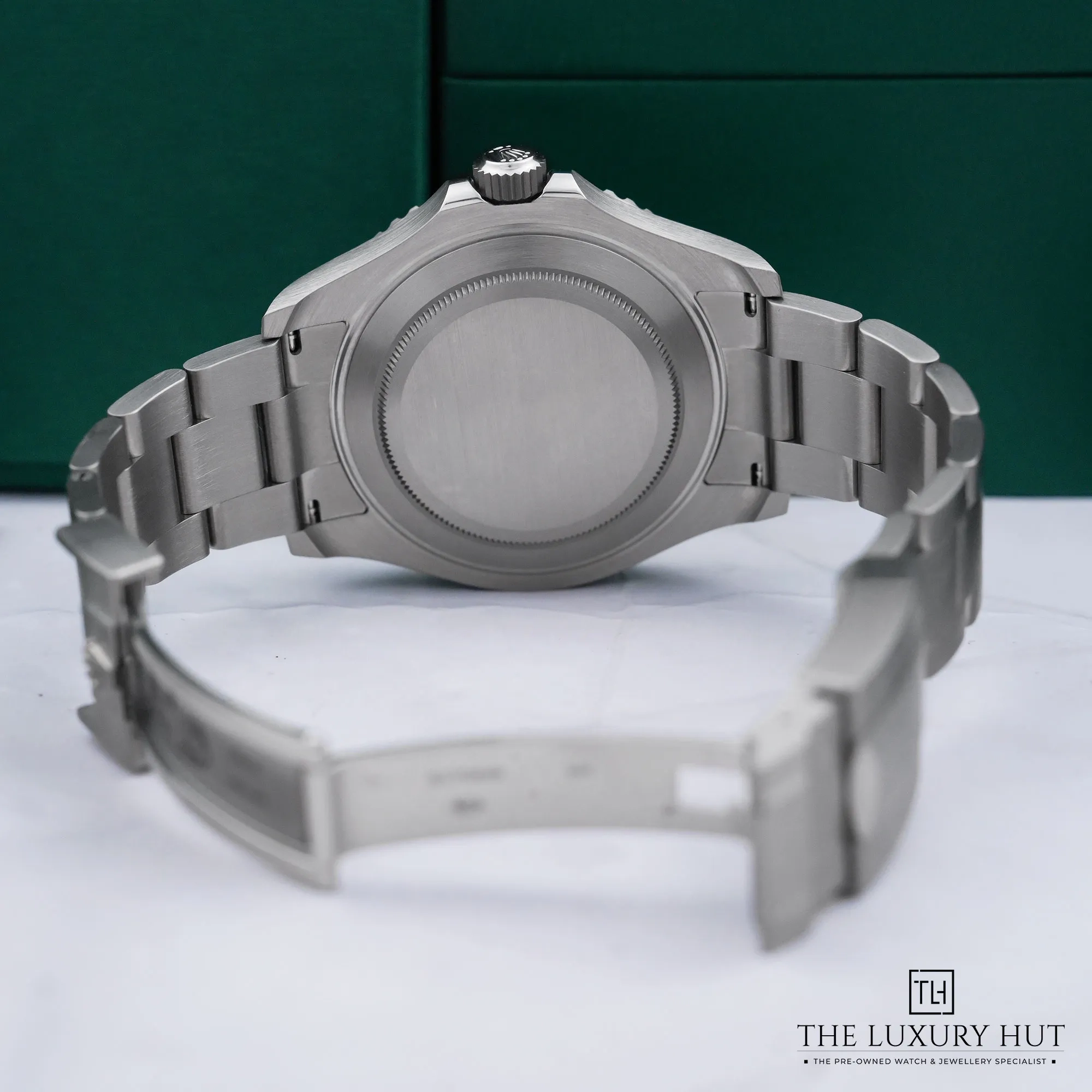2026/08/0b924d5c-f42b-481a-ab9f-b12c7ba8950fRolex_Yacht-Master_42_RLX_Titanium_Black_Dial-d.jpg.webp