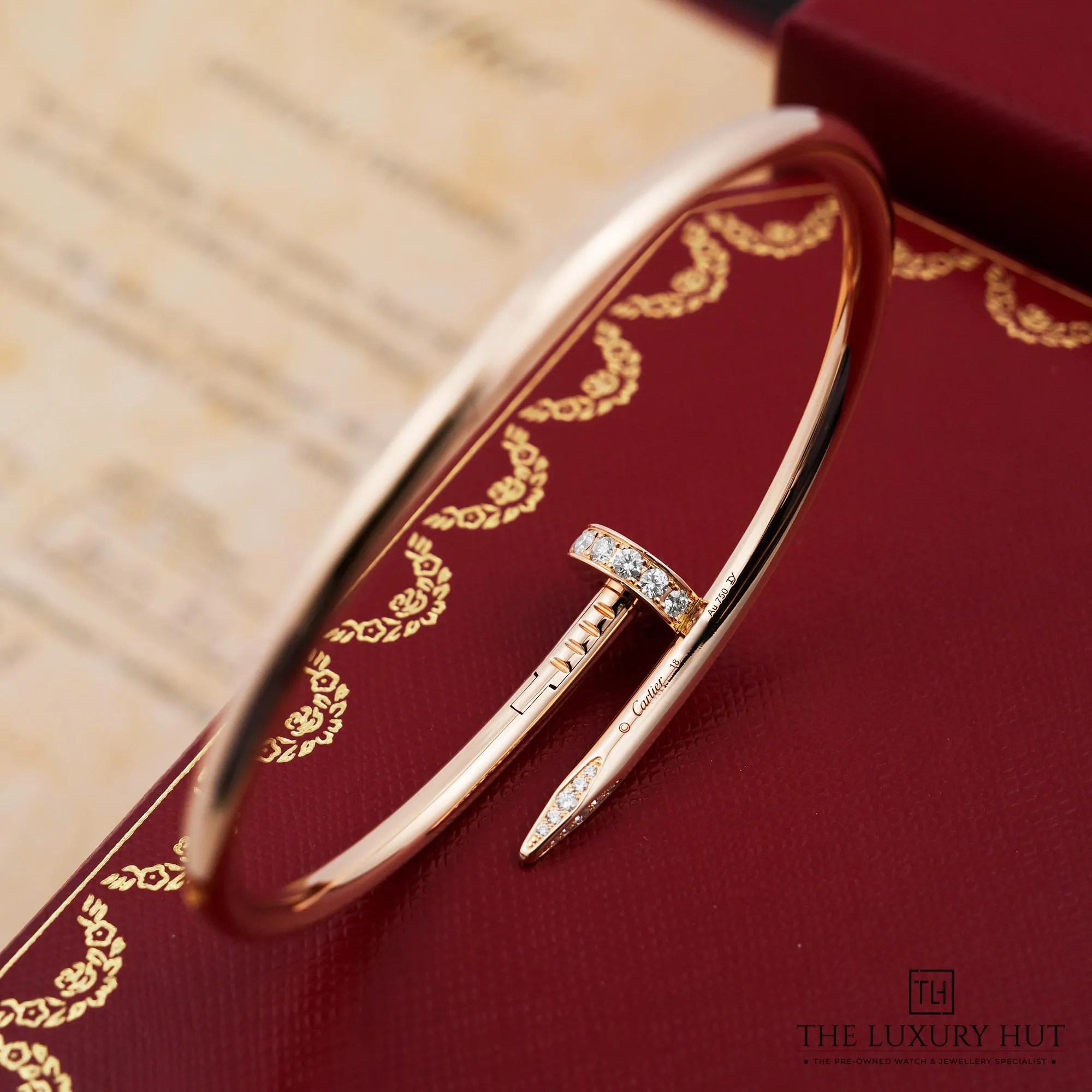 2026/08/107d577e-c472-4557-b1a6-a38815fb84e7Cartier_Rose_Gold_Juste_Un_Clou_Diamond_Bracelet_LB1015-c.jpg.webp
