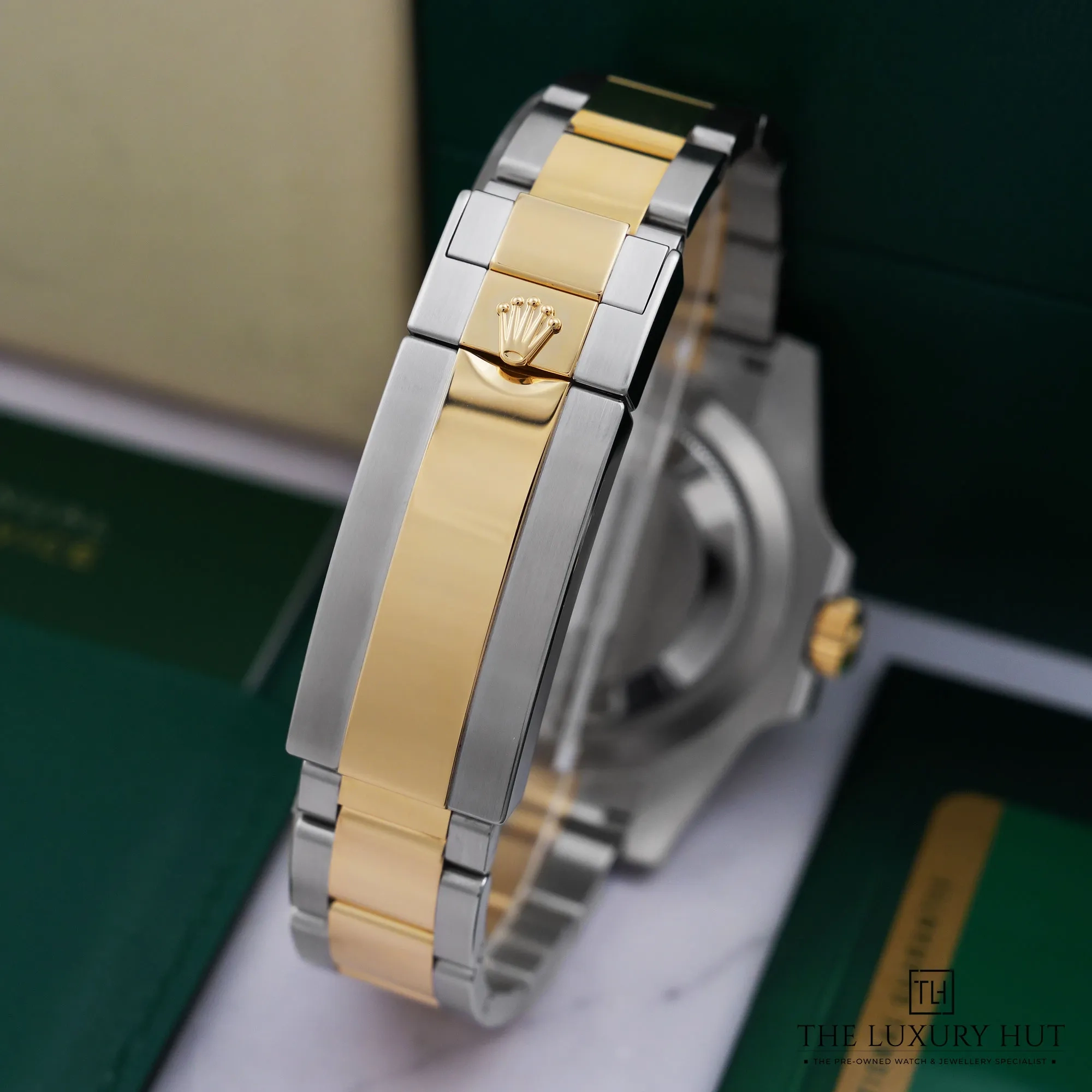 2026/08/17193bc8-8d68-4987-a9e5-d3b831ca3607Rolex_Submariner_Date_Bi-Metal_Black_Dial_53189-e.jpg.webp