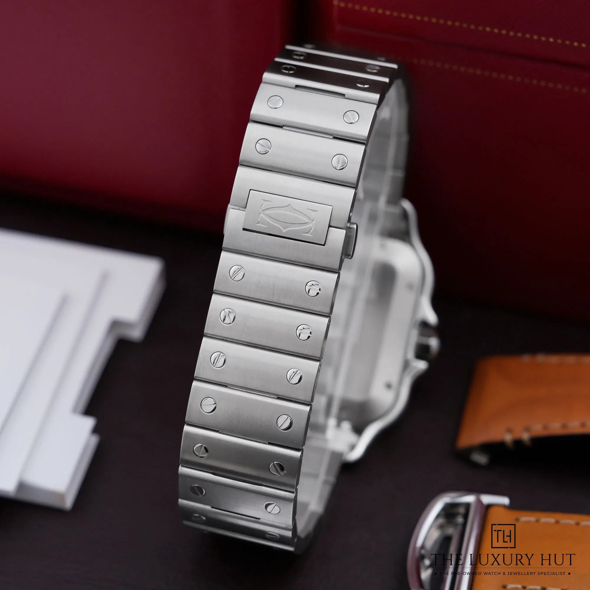 2026/08/2f2de422-80ec-492f-9a0f-dbb3d64cc0eeCartier_Santos_De_Cartier_Steel_White_Roman_53168-e.jpg.webp