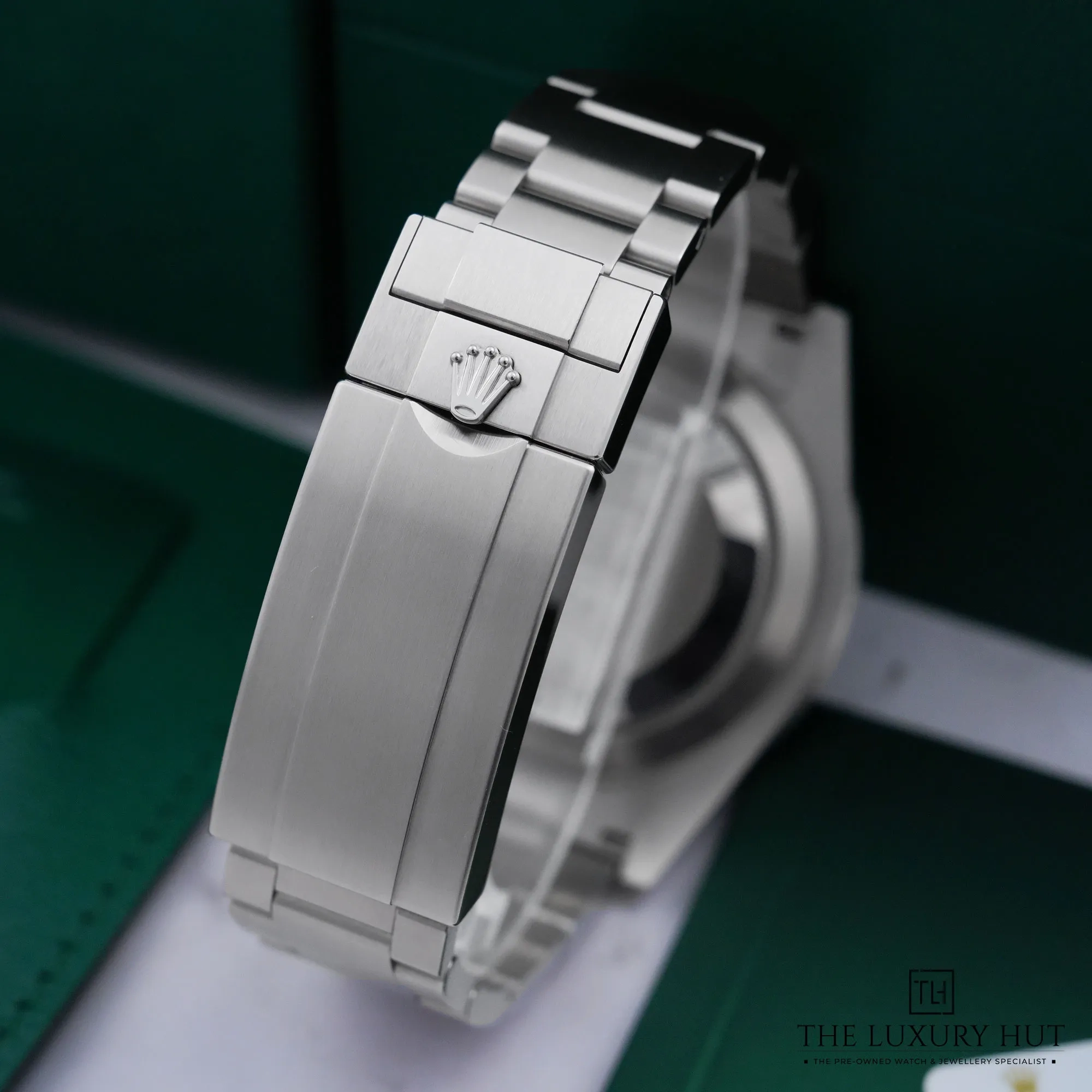 2026/08/38be355c-4cf7-433e-881c-55fdd36295aeRolex_Submariner_Date_Starbucks_41mm_Black_53325-e.jpg.webp