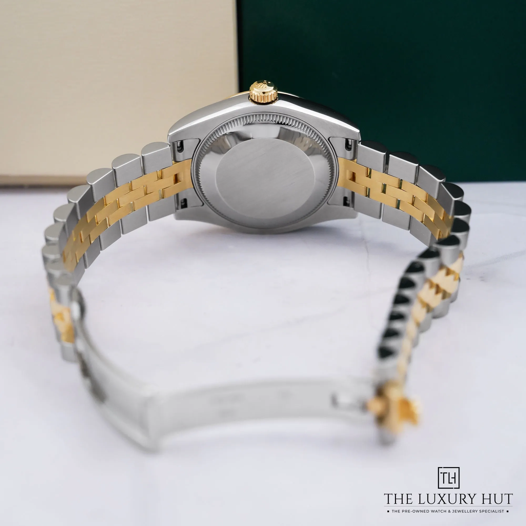 2026/08/3ba35d9d-ba44-4c39-be01-372125cdae18Rolex_Lady-Datejust_31_Champagne_Jubilee_LB987-d.jpg.webp
