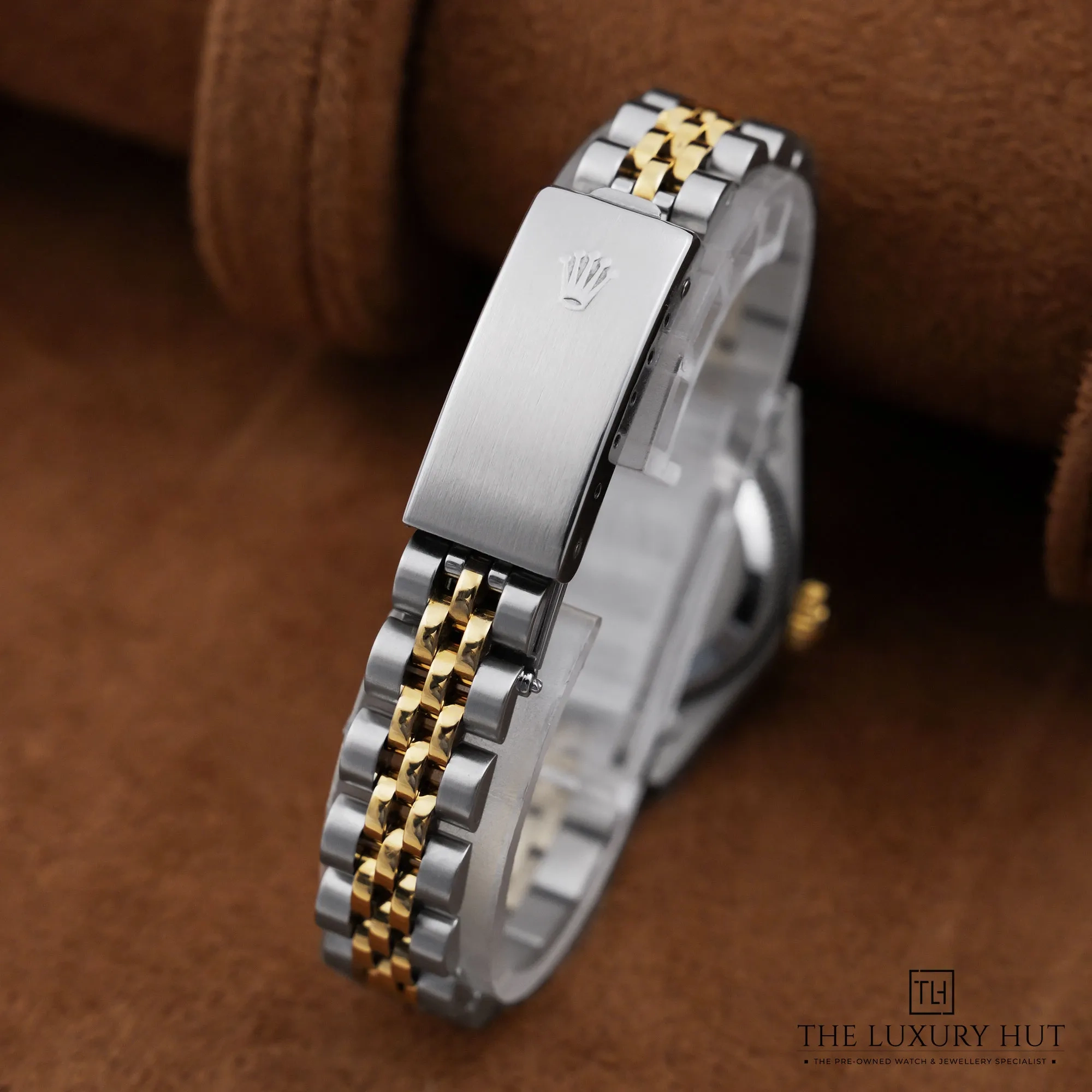 2026/08/3d6a5e83-aaf5-4917-bb33-b205a8d2b91bRolex_Lady-Datejust_Steel_Gold_MOP_Diamond_Dial_52821-e.jpg.webp