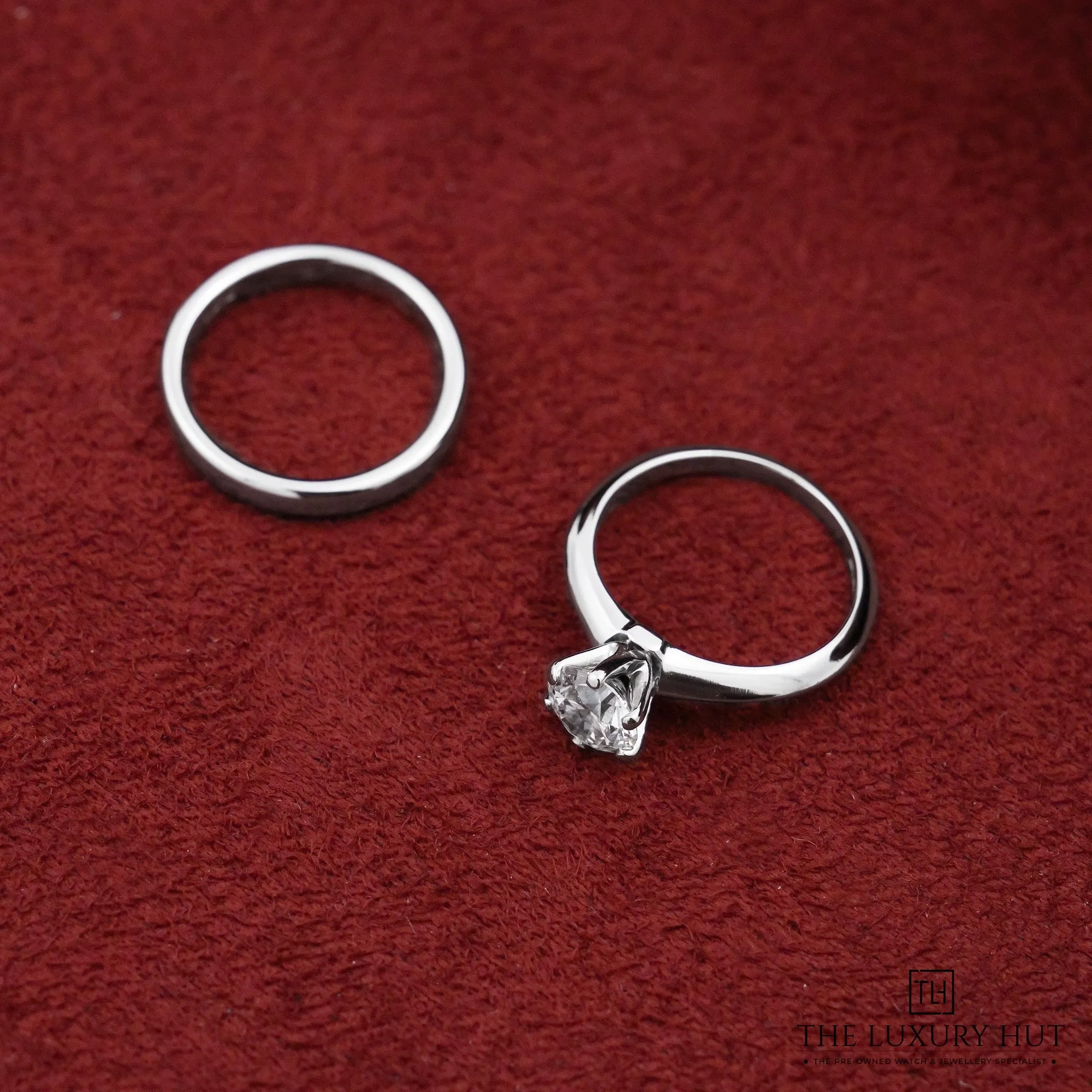 2026/08/4119ce8e-c166-4f27-8f5a-93d99108949fTiffany_Platinum_Diamond_Engagement_Ring_Set_53004-e.jpg.webp