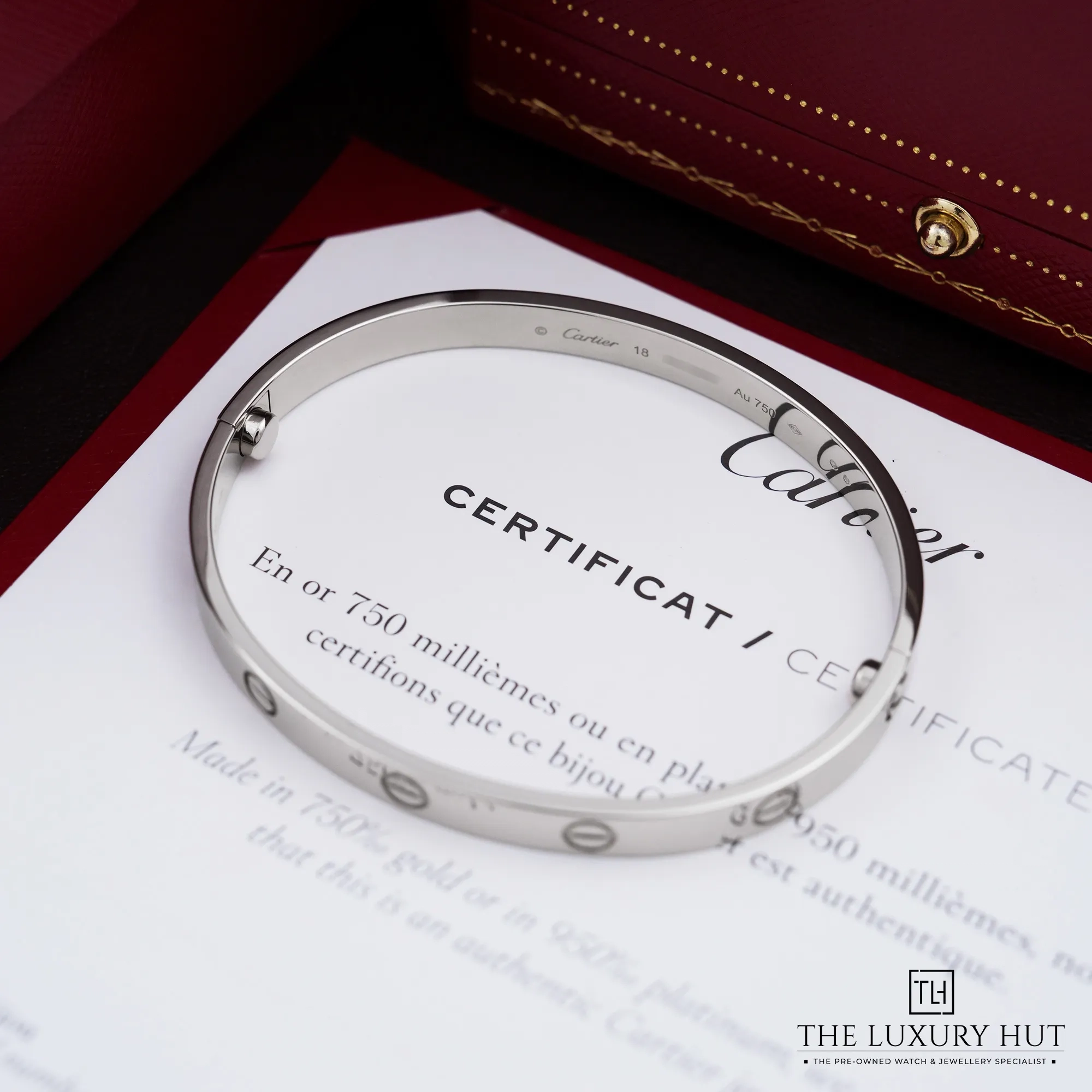 2026/08/560a7117-c389-4a06-b21f-b73cf9894eeaCartier_White_Gold_LOVE_Bangle_Classic_53040-c.jpg.webp