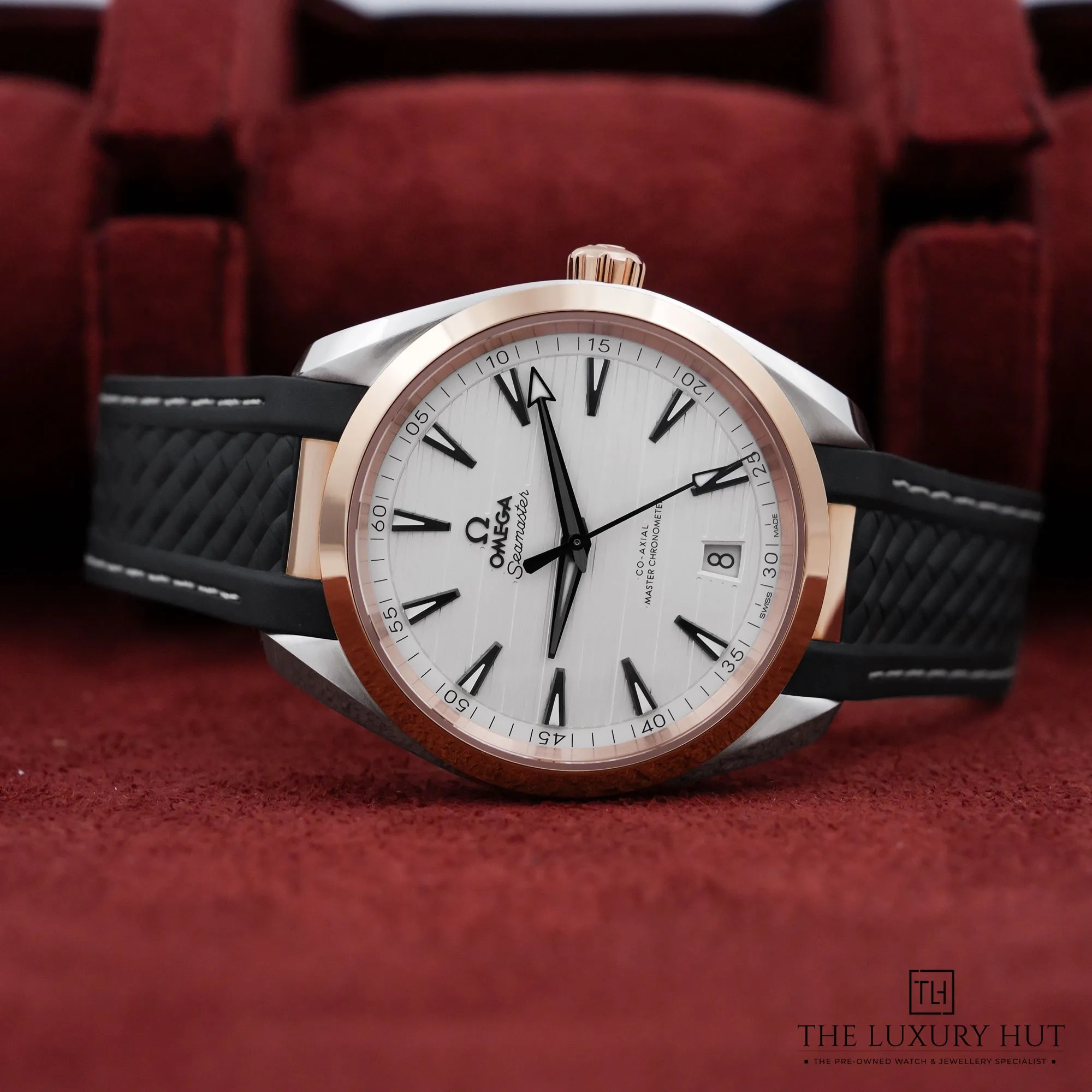 2026/08/572d8e90-000c-45c1-8349-0dffae3202efOmega_Seamaster_Aqua_Terra_Steel_Gold_Silver_53314-c.jpg.webp
