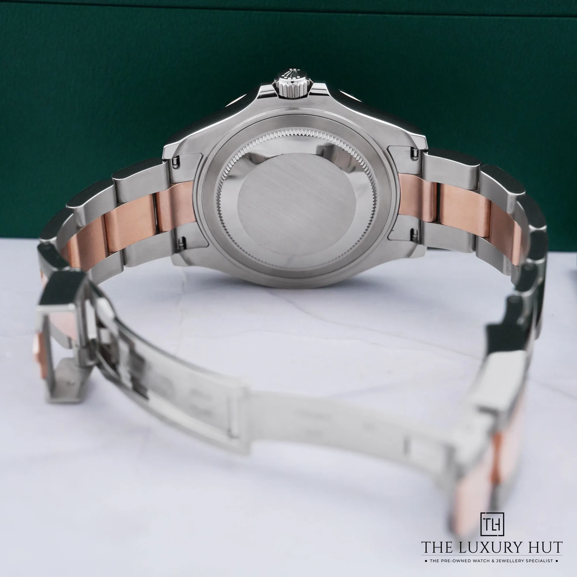 2026/08/58f7dc62-7f9d-4401-b918-92ee15cb4c0aRolex_Yacht-Master_37_Steel_Everose_Gold_Black_LB988-d.jpg.webp
