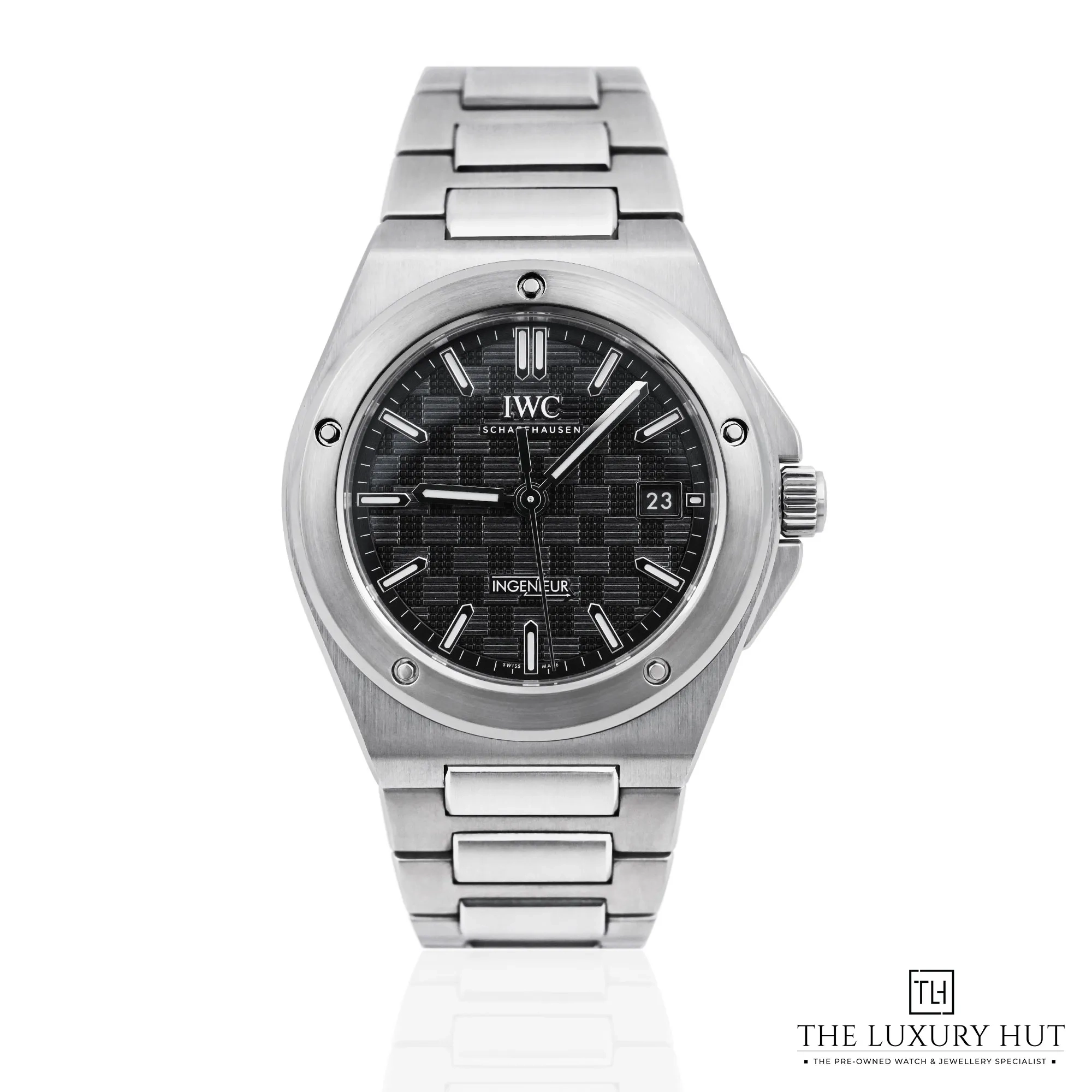 2026/08/6380fa8d-3559-40a7-aa7f-2009150b7abaIWC_Ingenieur_Stainless_Steel_40mm_Black_53124-aa.jpg.webp