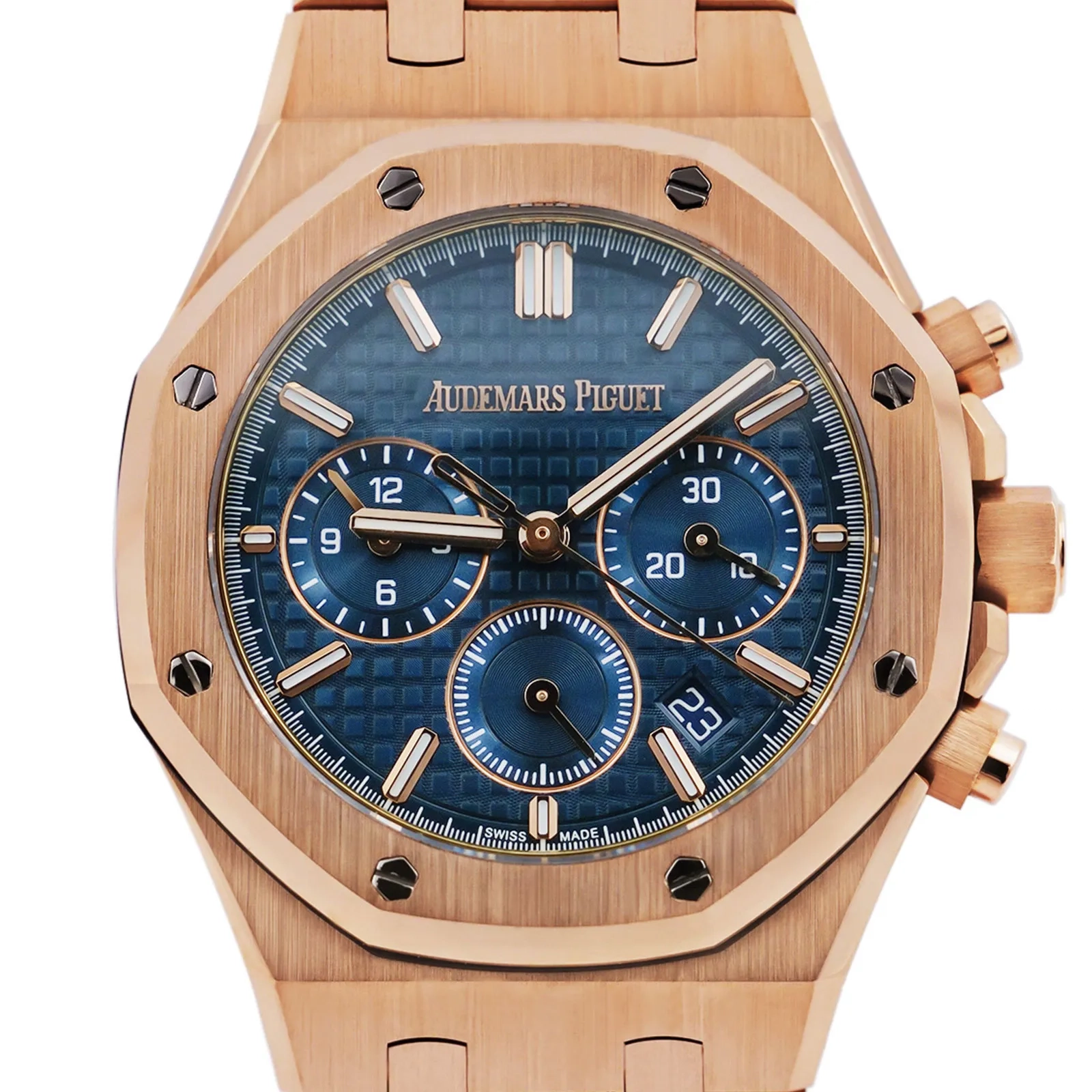 2026/08/63db4f43-843a-47d6-a2ff-1eb39fd5ba4aAudemars_Piguet_Royal_Oak_Chrono_Rose_Gold_Blue_53214-cr.jpg.webp