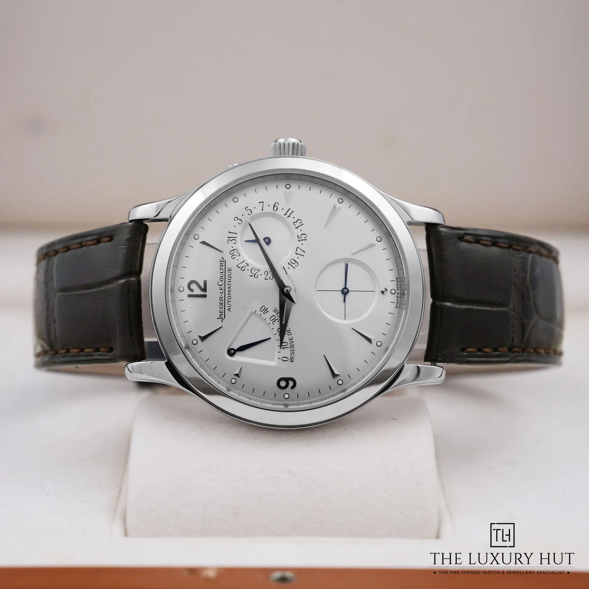 2026/08/6cb854de-2b6c-42f6-ace2-2e46570dda63Jaeger-LeCoultre_Master_Control_Reserve_De_Silver_53208-c.jpg.webp