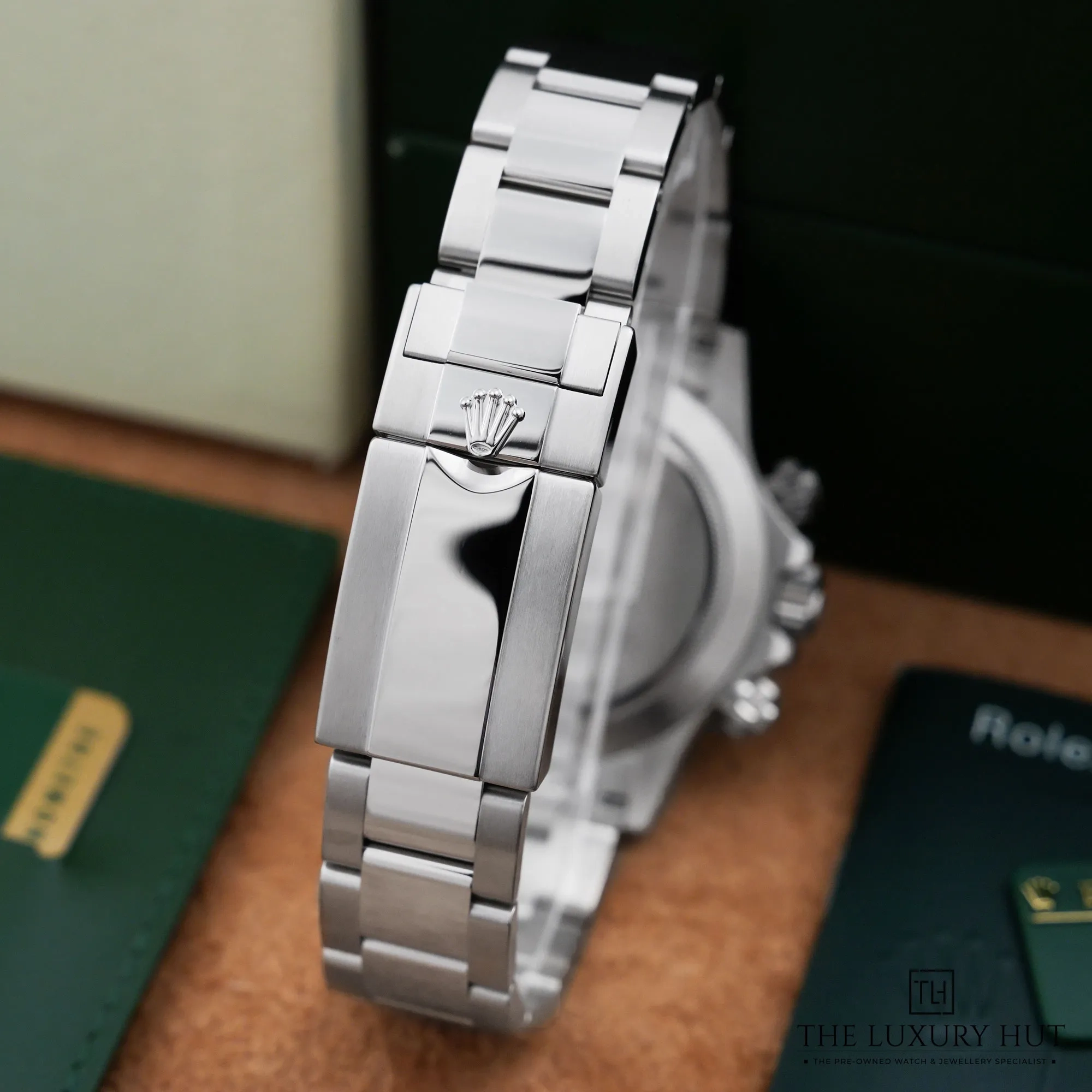 2026/08/7455b5bf-2a50-4d33-87a7-c2d5e1c05ba1Rolex_Cosmograph_Daytona_Steel_40_White_APH_Dial_LB993-e.jpg.webp