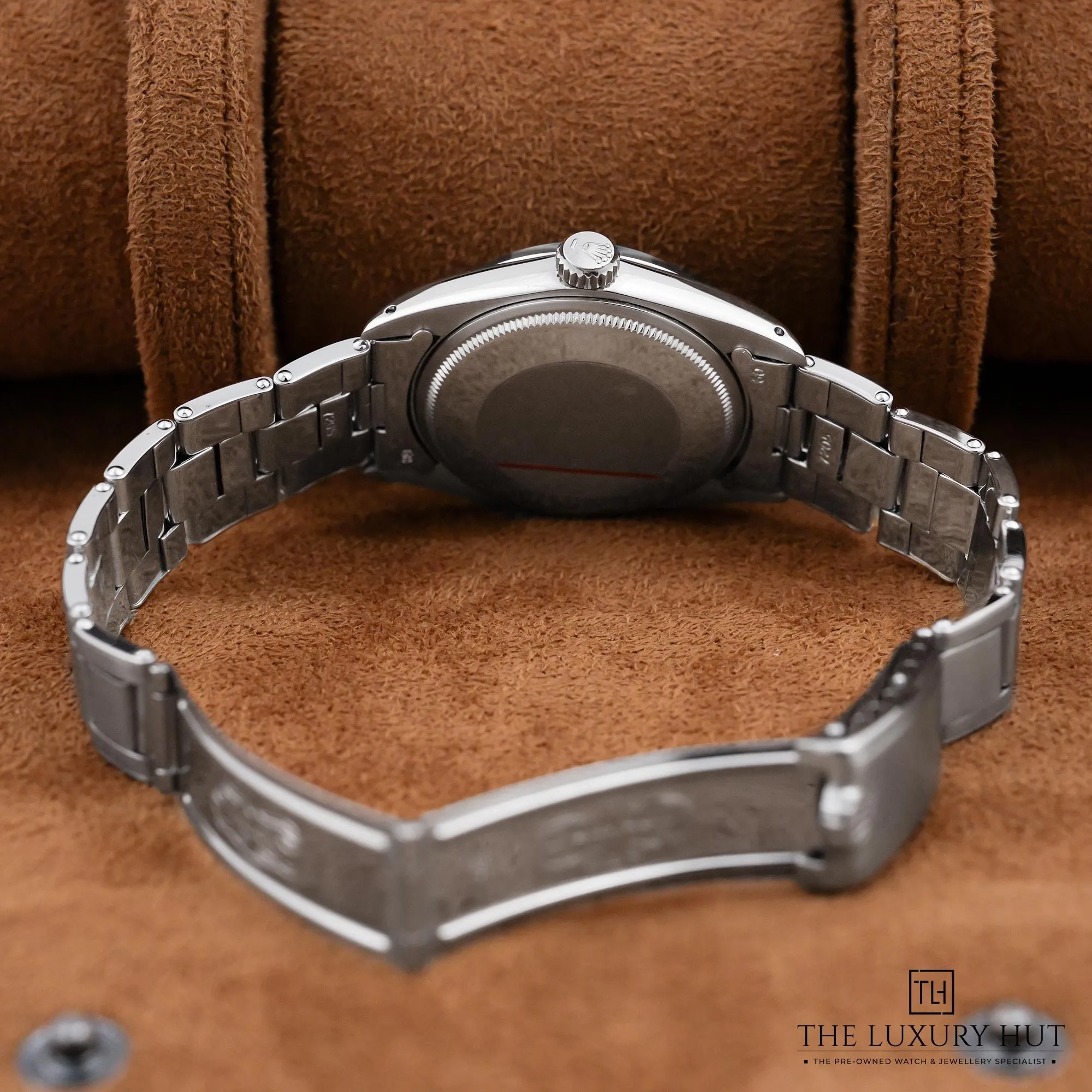 2026/08/78121b93-01f7-4579-9a1f-60e9a8beb3c6Vintage_Rolex_Oyster_Perpetual_Date_Blue_Baton_53242-d.jpg.webp