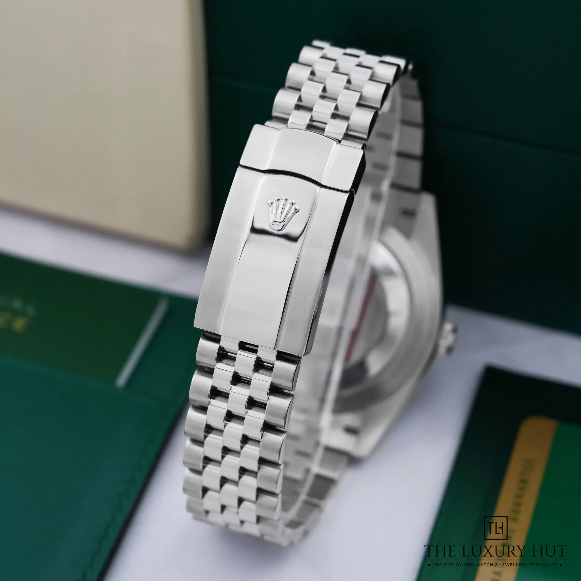 2026/08/7b1e7941-eaec-47bd-a256-9ffee1d0add7Rolex_Datejust_Steel_41mm_Slate_Baton_LB975-e.jpg.webp