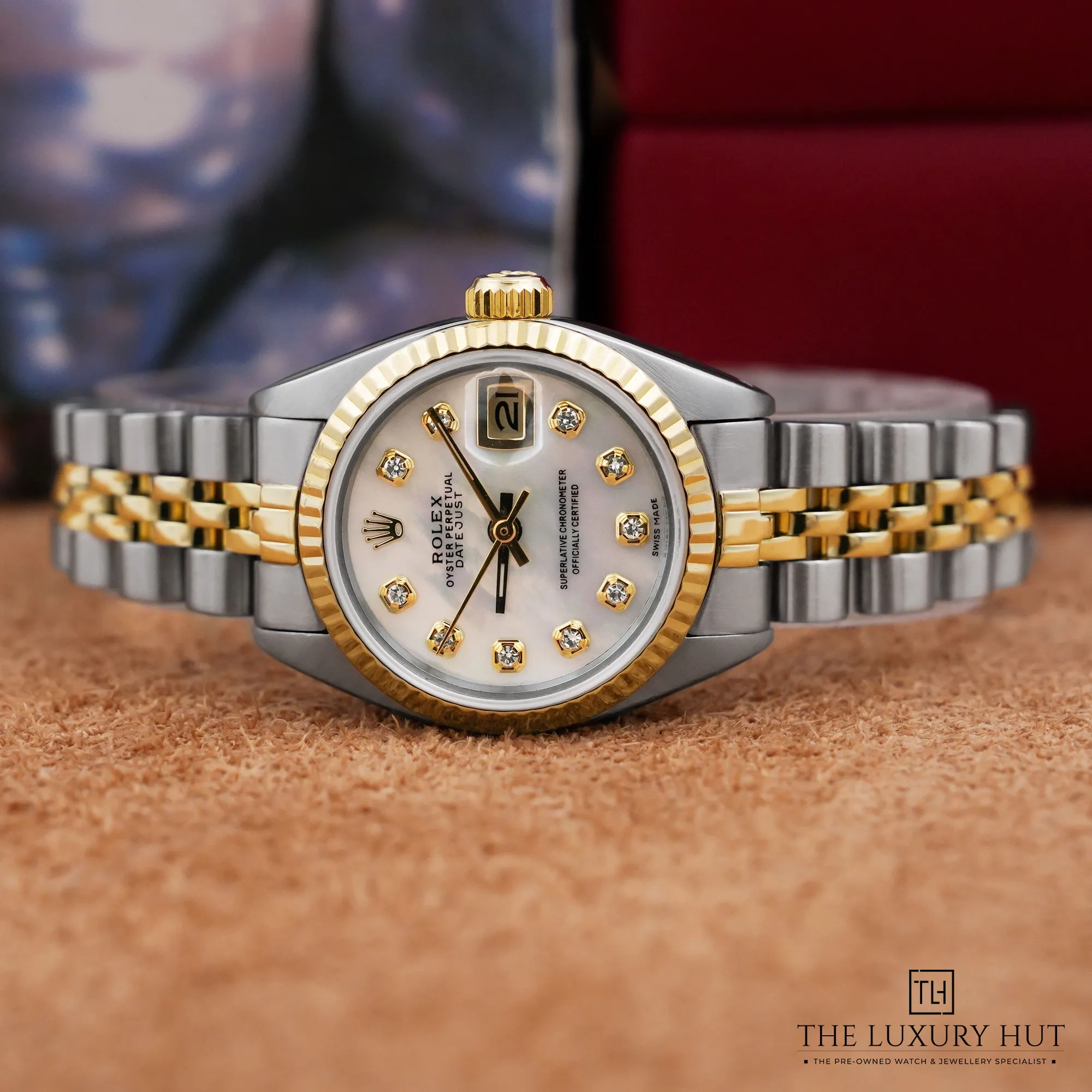 2026/08/81a12a2f-894e-49cc-80c8-f9e23b1aafcaRolex_Lady_Datejust_Steel_Gold_MOP_Diamond_53197-c.jpg.webp