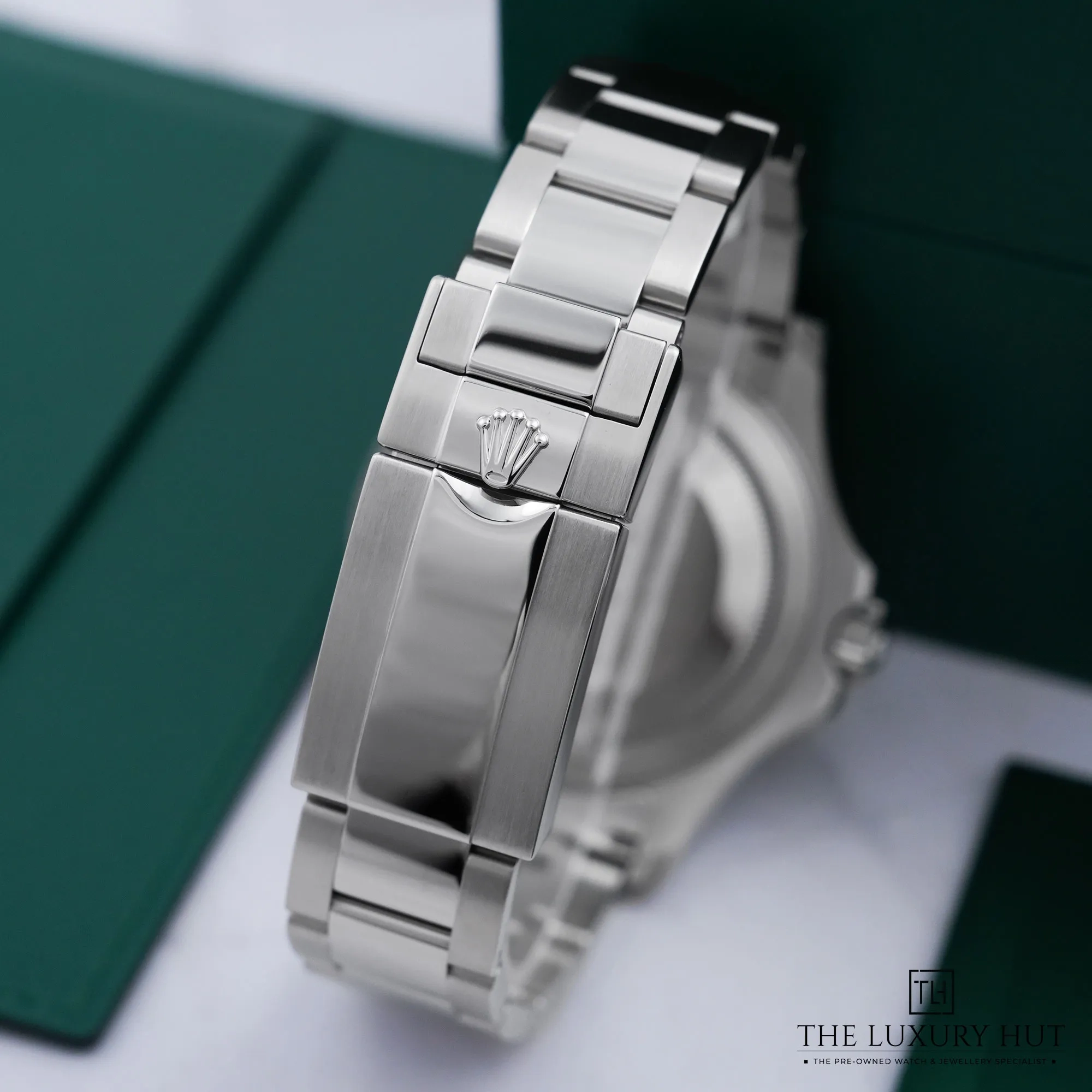 2026/08/aa093688-c26b-4f6d-a9ac-3f35a706f1f1Rolex_Yacht-Master_40_Steel_Platinum_Slate_53100-e.jpg.webp