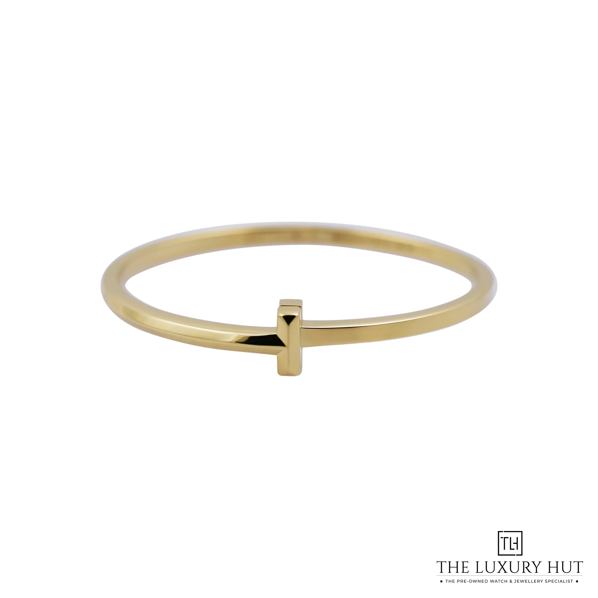 2026/08/af7d90d2-4686-44f3-8b0c-8394b87b9d91Tiffany_T1_Yellow_Gold_Narrow_Hinged_Bangle_53000-a.jpg.webp