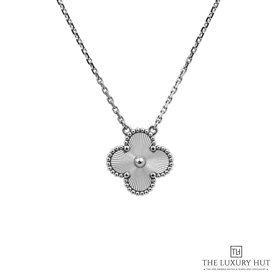 Van Cleef Arpels White Gold Pendant VCARP9XG00