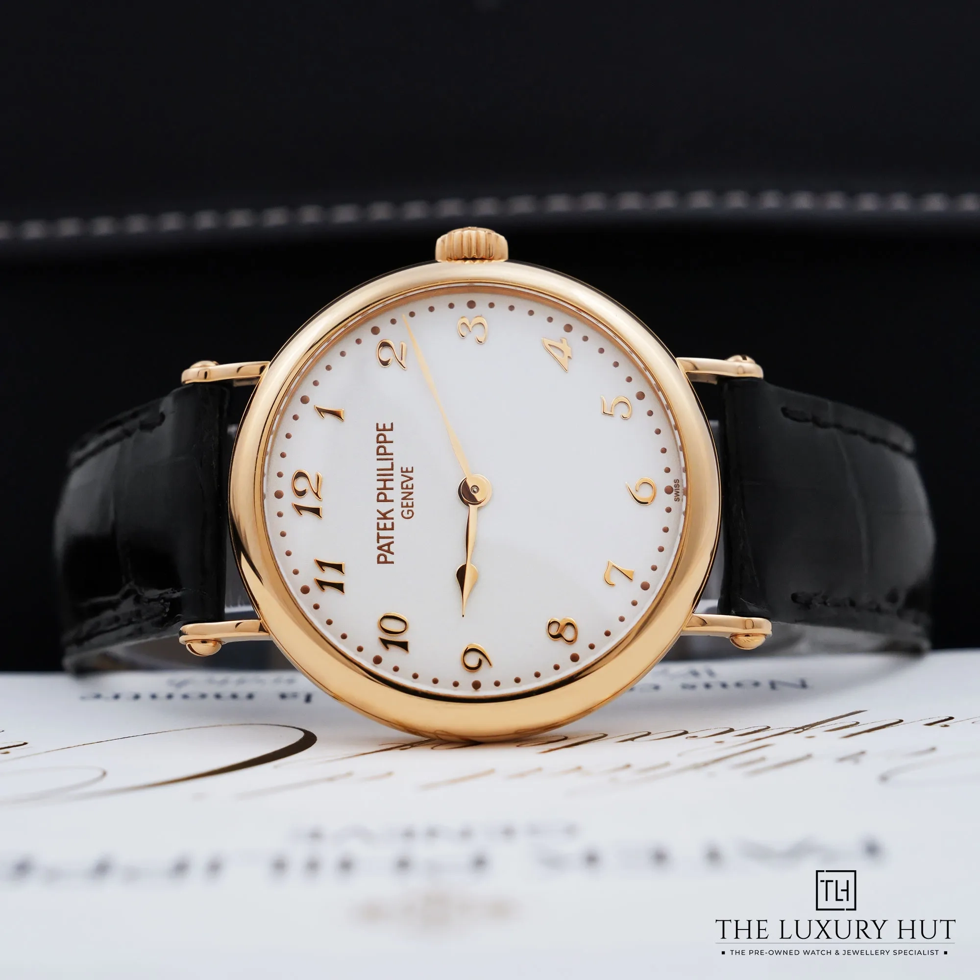 2026/08/bf15204f-45b4-4fbe-bfa1-bff3f4a44940Patek_Philippe_Calatrava_Rose_Gold_Silver_LB1023-c.jpg.webp