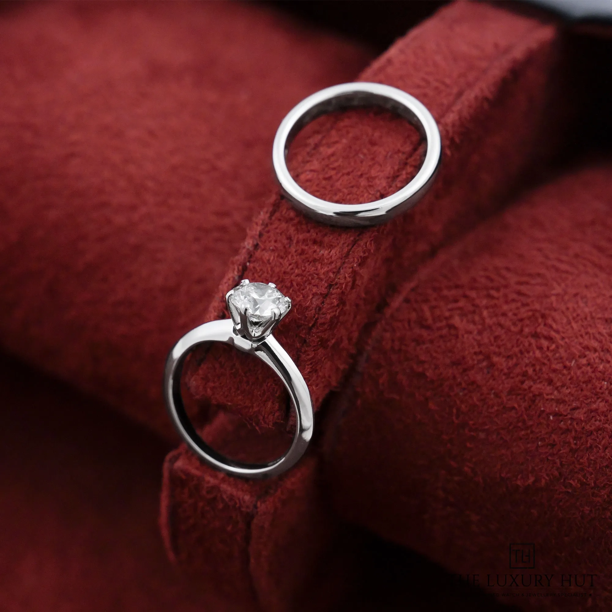 2026/08/c1b42ddc-9463-4247-b5f0-9fb681d89067Tiffany_Platinum_Diamond_Engagement_Ring_Set_53004-d.jpg.webp