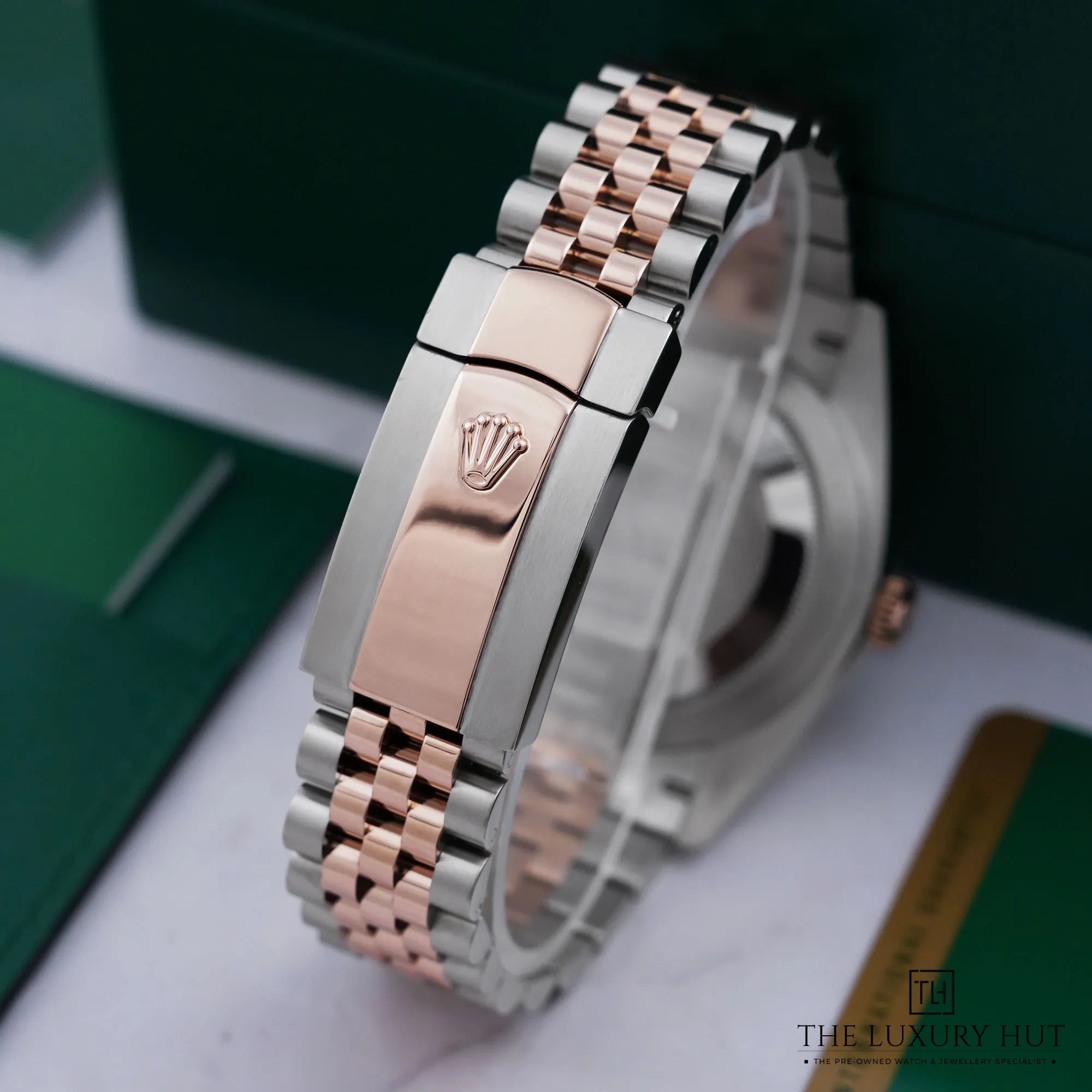 2026/08/c202dab2-67a8-4fa0-92bc-f861bf483911Rolex_Datejust_Steel_Everose_Gold_41_Chocolate_Dial_LB981-e.jpg.webp