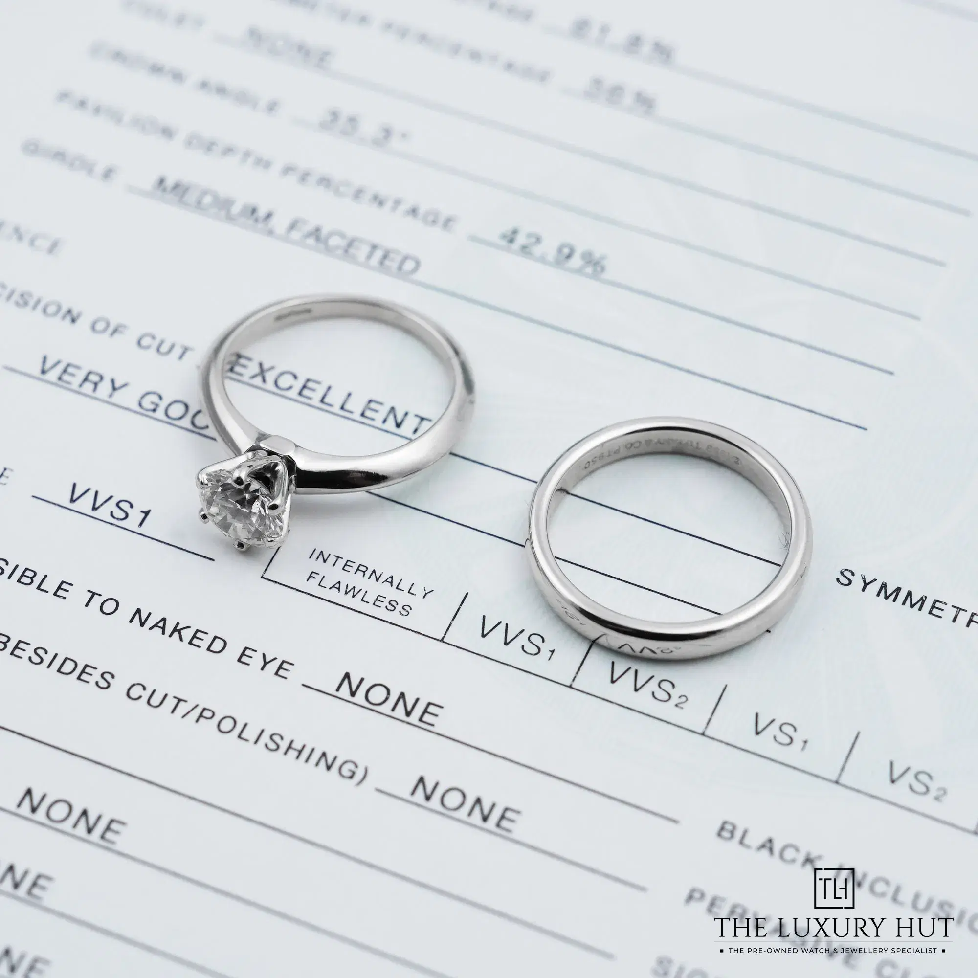 2026/08/c580e4c0-ff11-4140-abb2-1db14f816949Tiffany_Platinum_Diamond_Engagement_Ring_Set_53004-c.jpg.webp