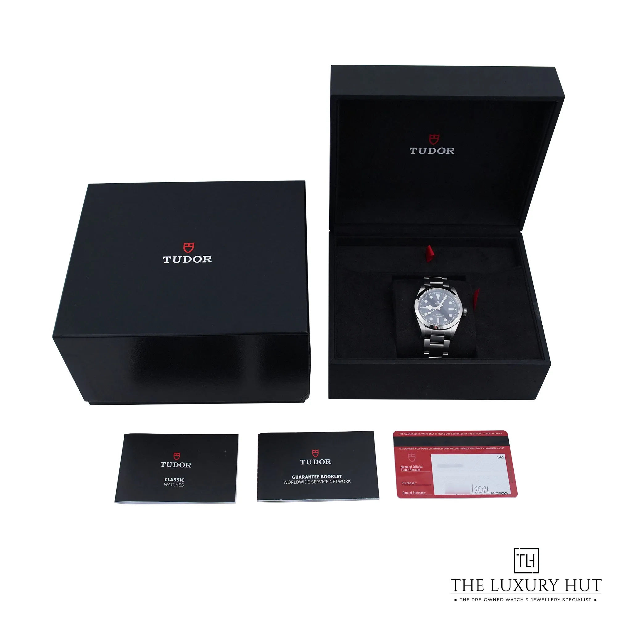 2026/08/e4a74e8e-c268-4e76-bfc7-fb7f6d039d5bTudor_Heritage_Black_Bay_36_Steel_Black_Dial_53313-f.jpg.webp