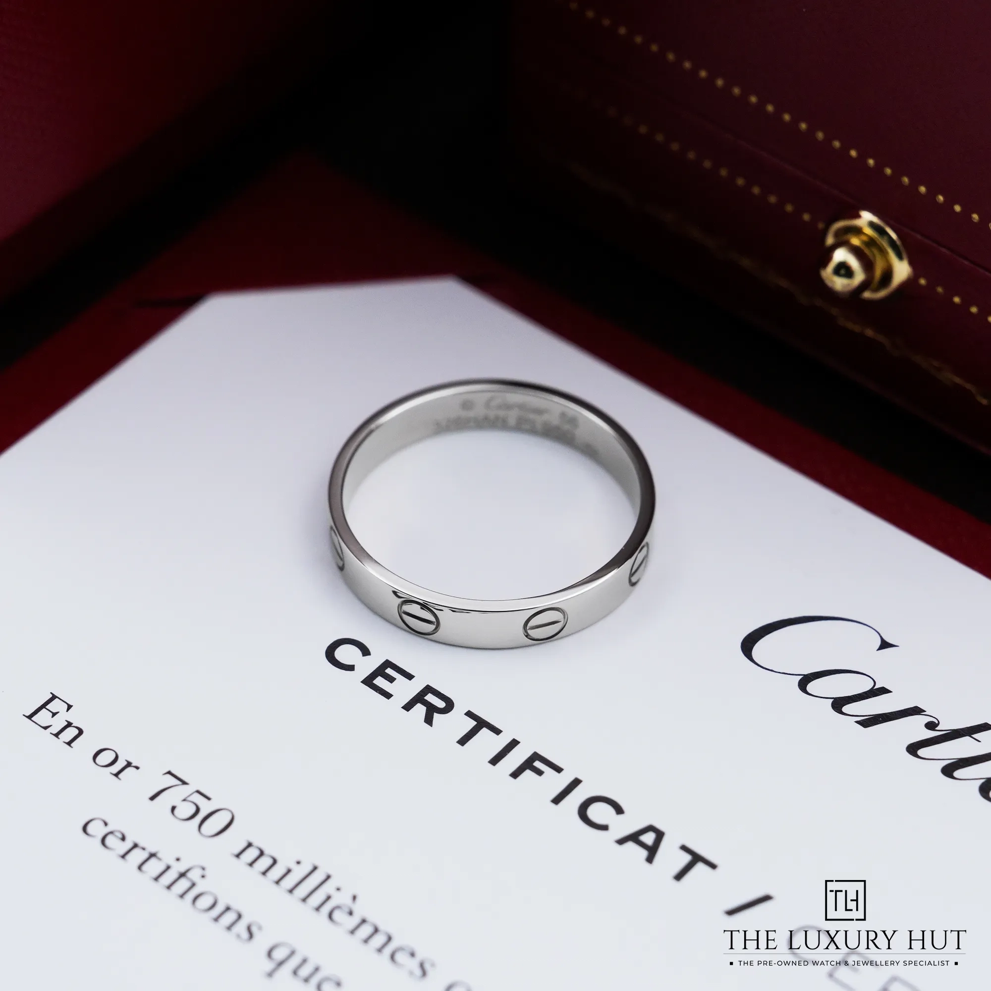 2026/09/096ca669-8764-4358-929a-da826ffc403fCartier_LOVE_Small_Platinum_Wedding_Band_53311-b.jpg.webp