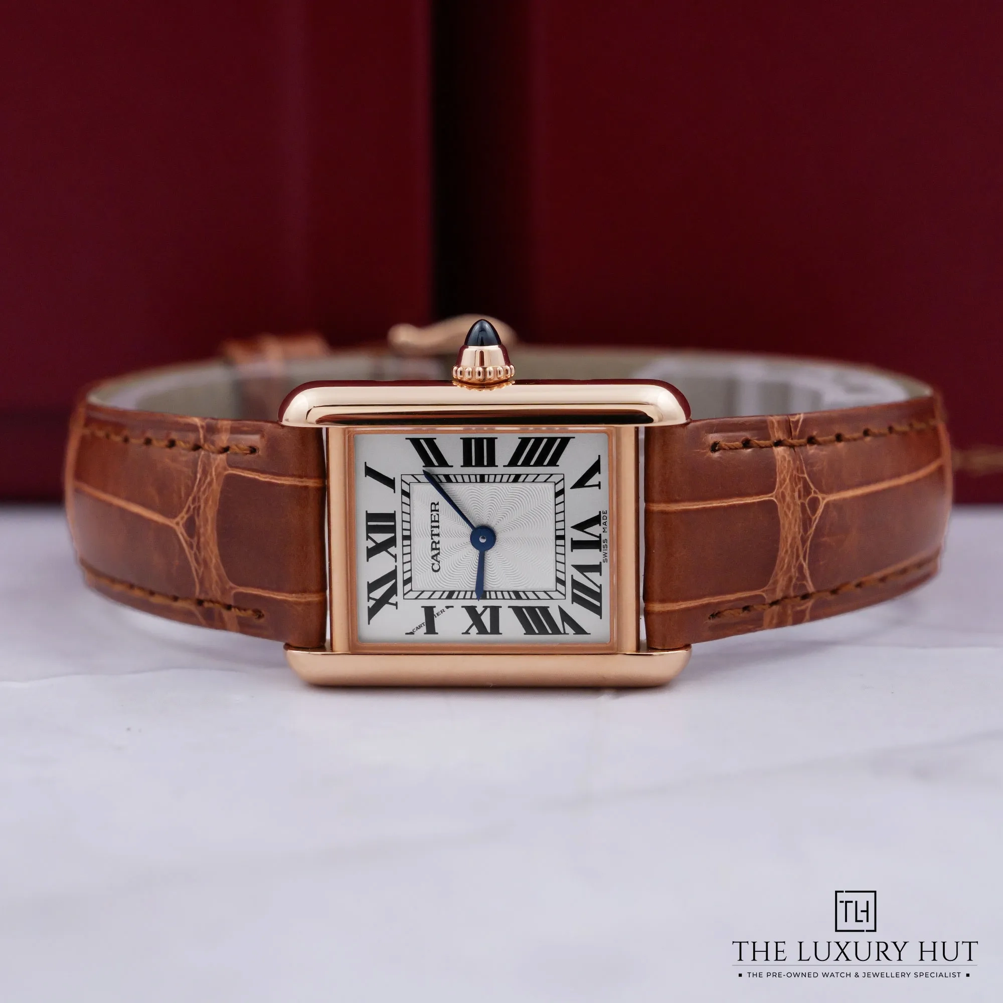 2026/09/1be23b6c-53b6-4db9-aca6-f9e7863990acCartier_Tank_Louis_Cartier_Rose_Gold_Silver_53352-c.jpg.webp