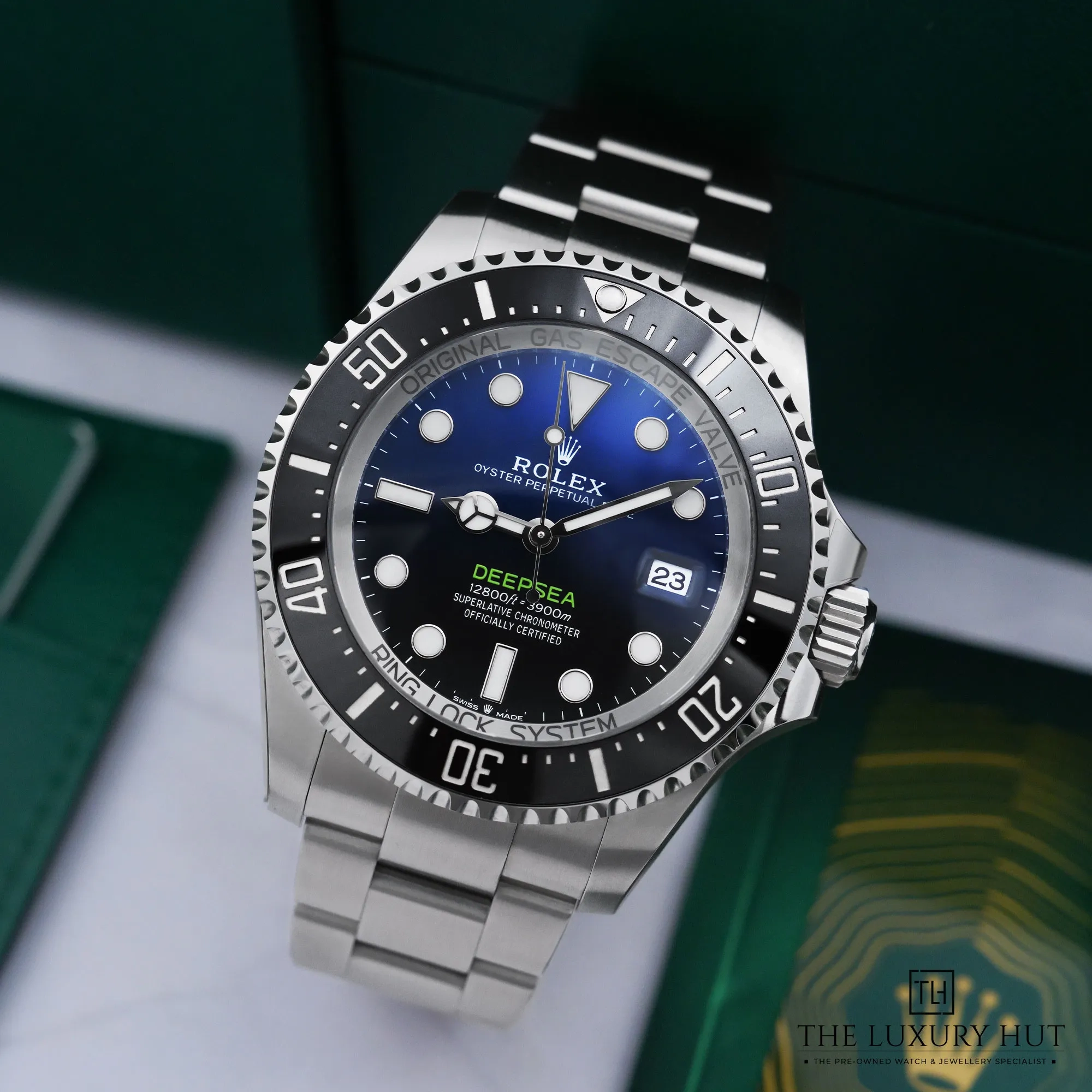 2026/09/326cd82e-8543-4574-8469-9d2ddb3363bdRolex_Sea-Dweller_Deepsea_Steel_44mm_D-Blue_âJames_Cameronâ_Dial_53405-b.jpg.webp