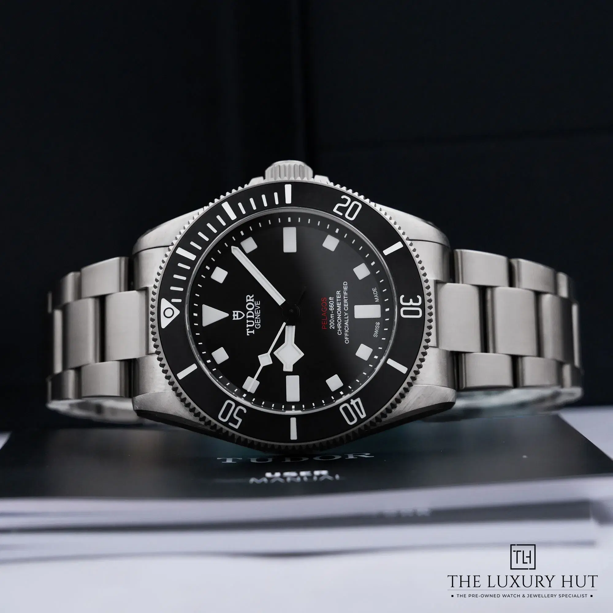 2026/09/47e7424e-953e-47cc-9f4d-e54a1b5bd5afTudor_Pelagos_Titanium_39mm_Black_53436-c.jpg.webp