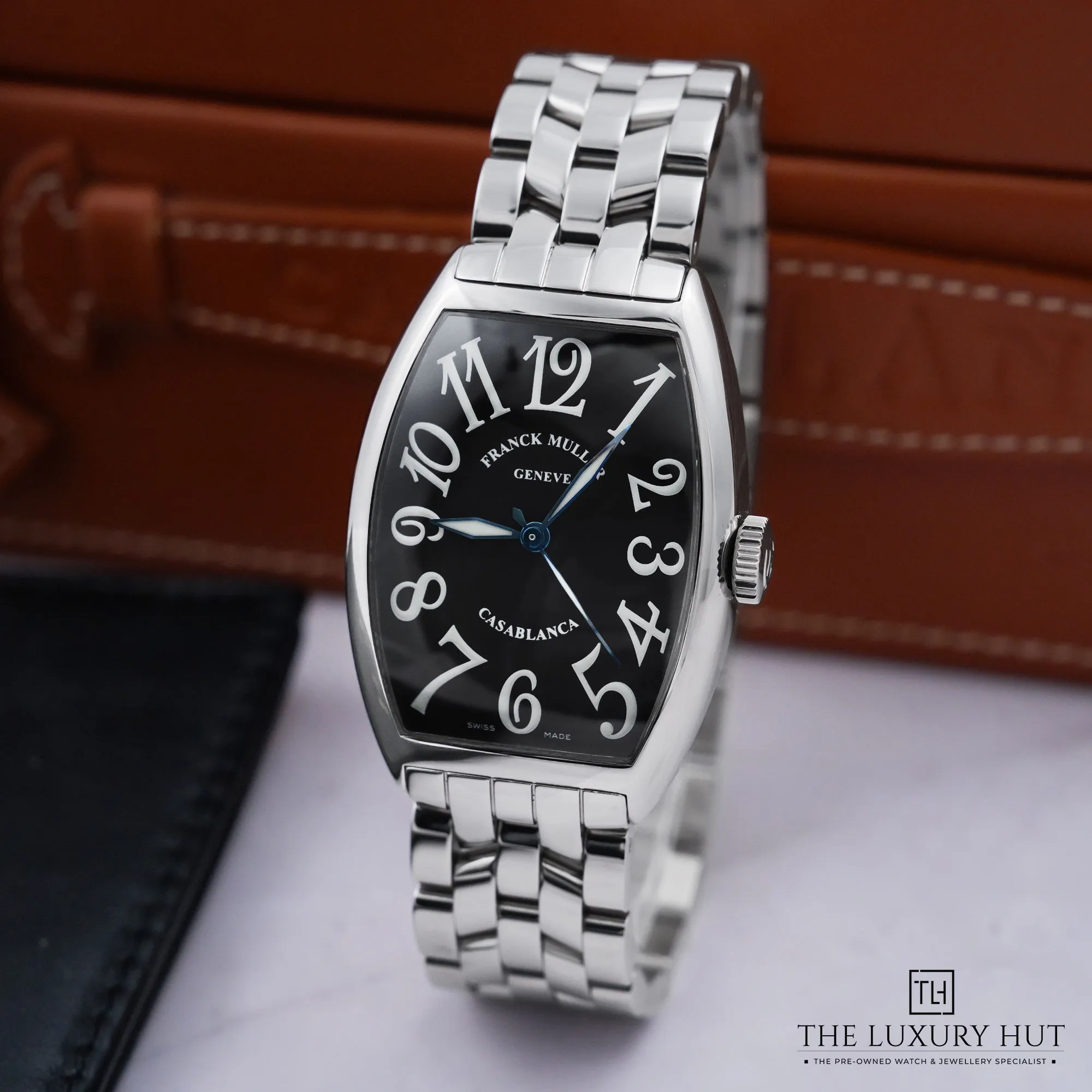 2026/09/49ee520a-5f06-4f7e-9385-ec34b8198cfeFranck_Muller_Cintrée_Curvex_Black_Dial_LB1041-b.jpg.webp