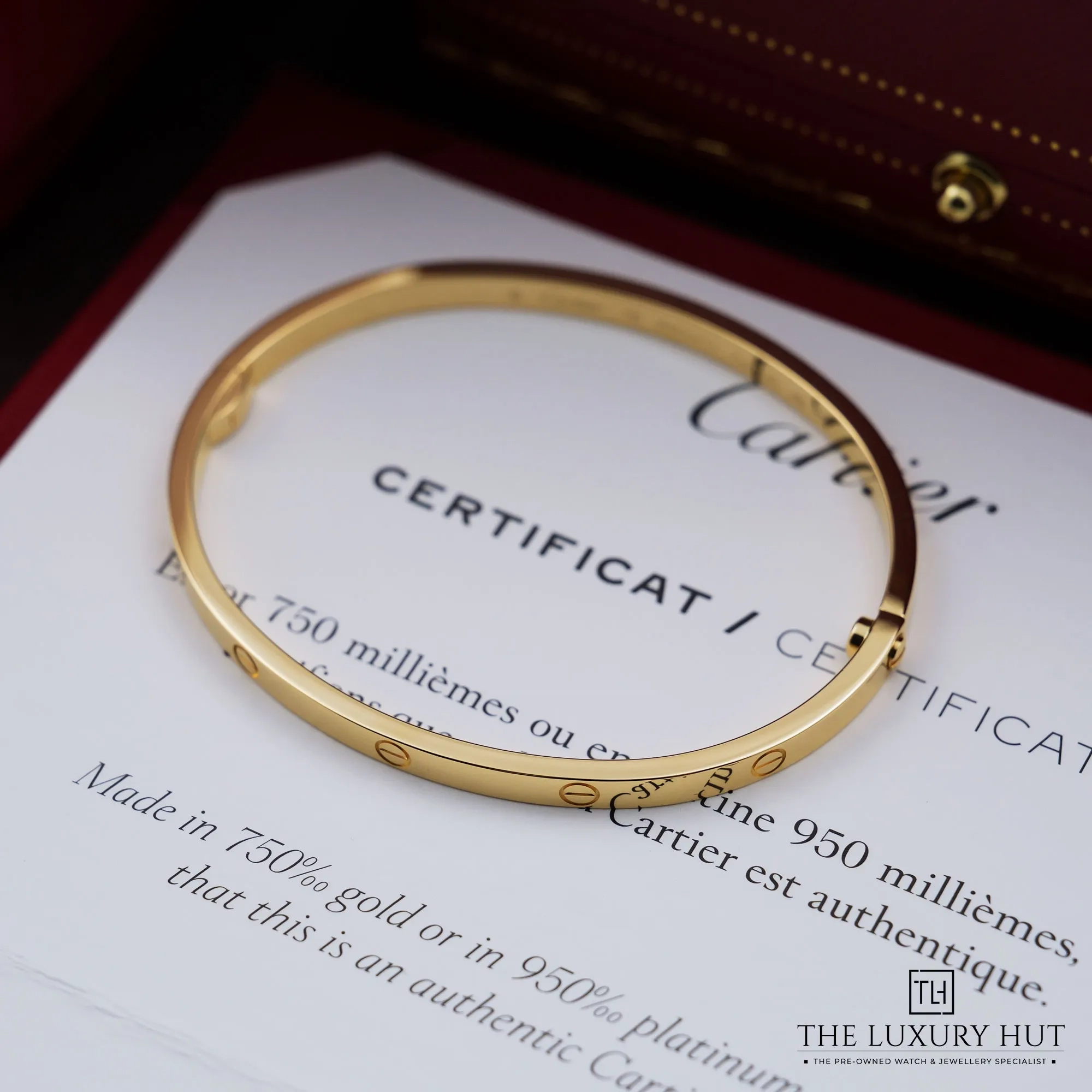 2026/09/679c92b4-17ef-4280-af9f-ba127d6cc402Cartier_18ct_Yellow_Gold_LOVE_Bangle_Small_53301-b.jpg.webp