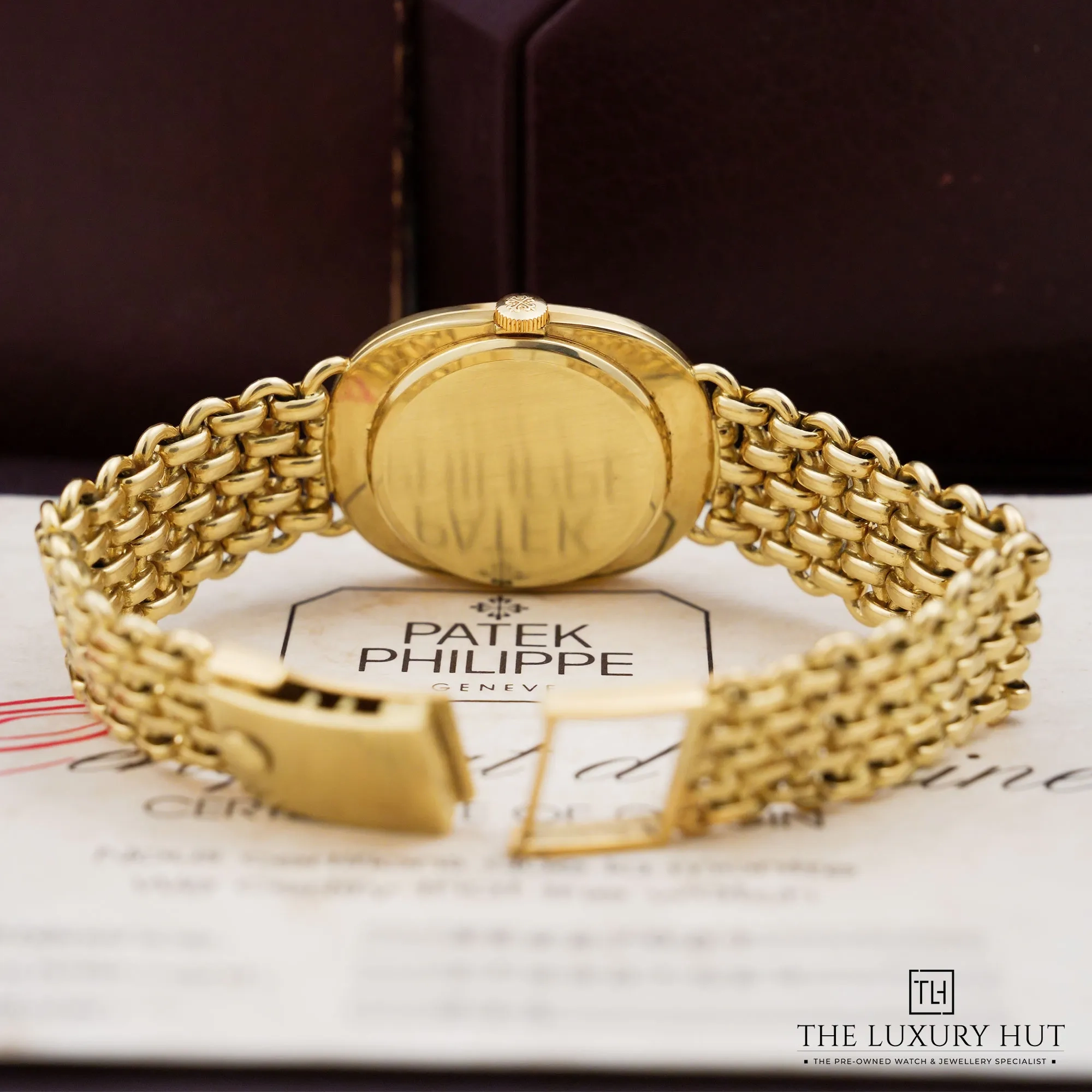 2026/09/6b713a9d-fafa-42f7-87cd-d17d3dc80ef8Patek_Philippe_Golden_Ellipse_53399_-dd.jpg.webp