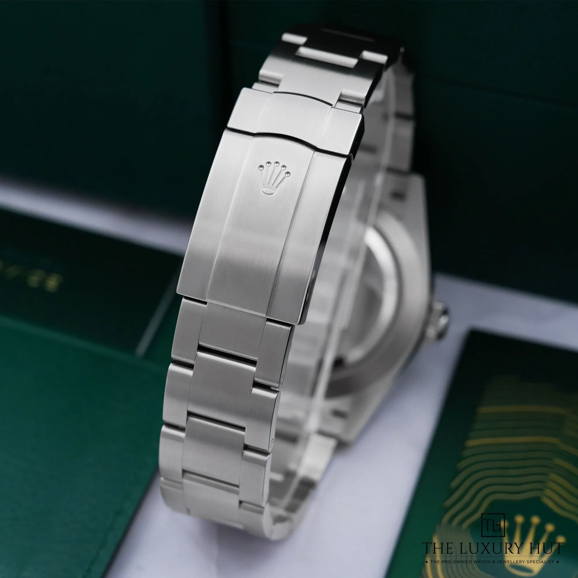 2026/09/708243f6-3c16-47ab-8683-ff925d224277Rolex_Oyster_Perpetual_41mm_Multicoloured_Jubilee_53451-e.jpg.webp