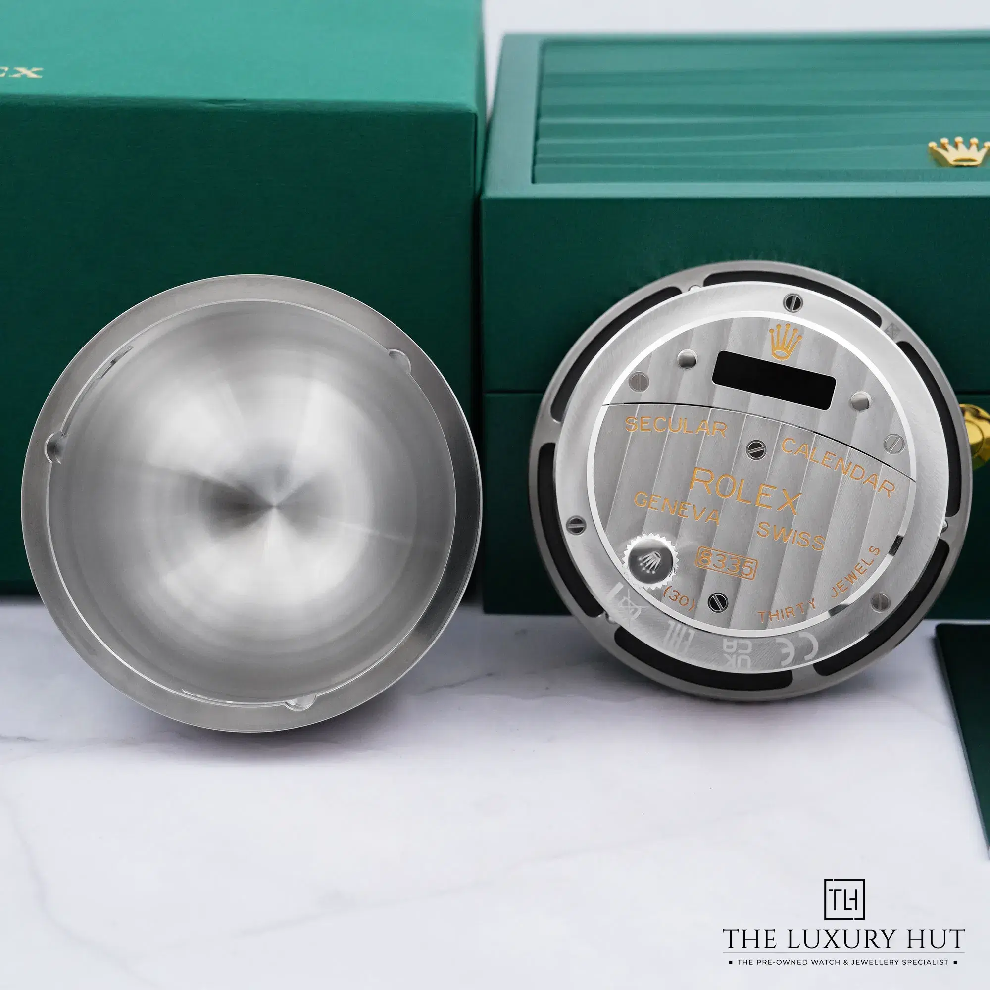 2026/09/7d4c1576-ce20-4d3b-849a-eab1c5b9b1c2Rolex_Submariner_Date_Desk_Clock_53423-e.jpg.webp