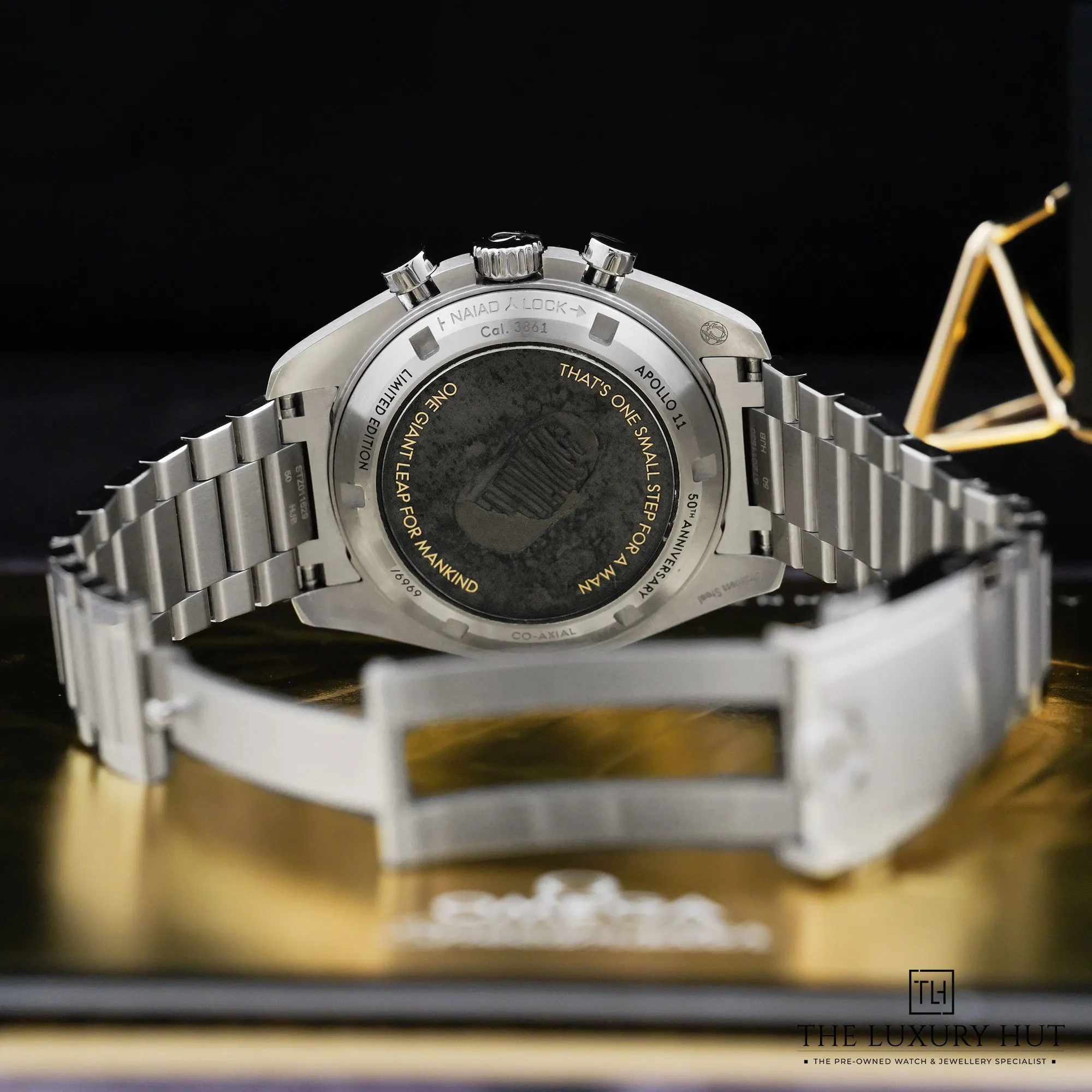 2026/09/834daa30-4373-45ca-9ffd-6c5331d33ecbOmega_Speedmaster_Professional_Moonwatch_Chronograph_53394-d.jpg.webp