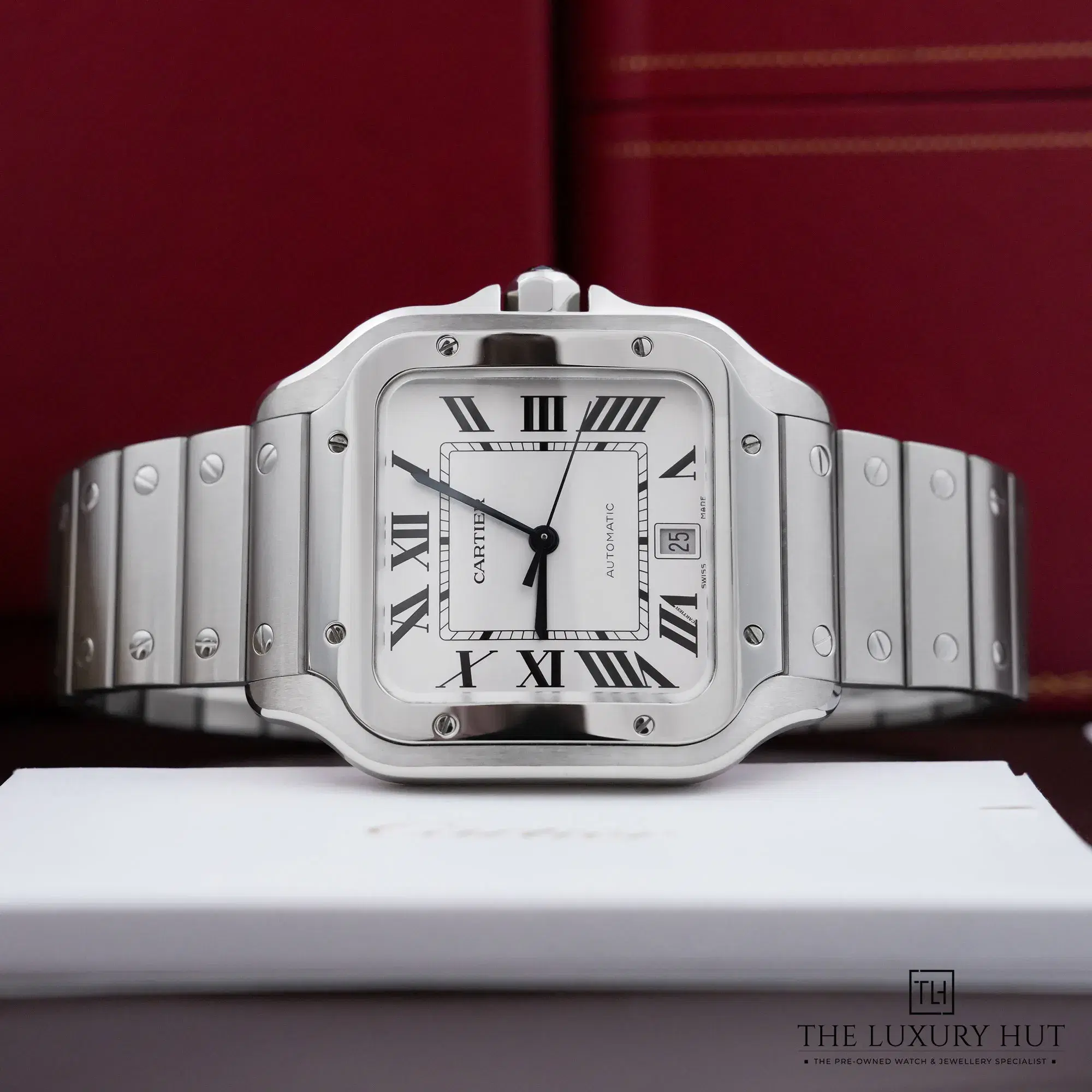 2026/09/84a1ff94-86e3-4dae-ad9c-a0e60d4f5214Cartier_Santos_De_Cartier_Large_Steel_White_Roman_53317-c.jpg.webp