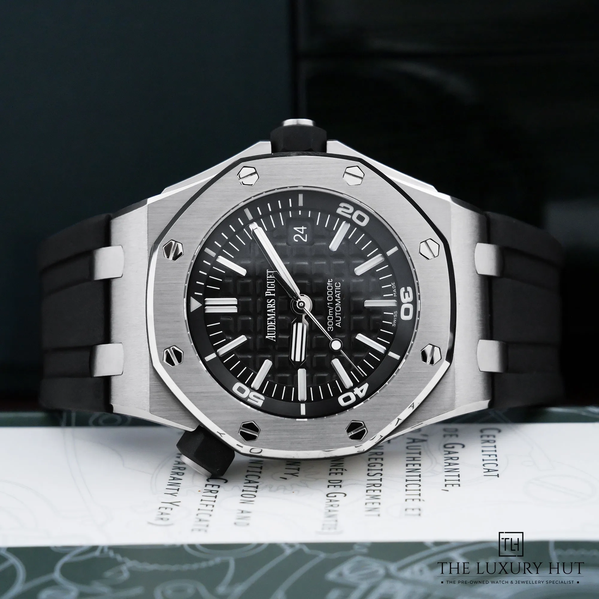 2026/09/86408540-7a22-412e-845c-b38986ac84aaAudemars_Piguet_Royal_Oak_Offshore_42mm_Black_53104-c.jpg.webp