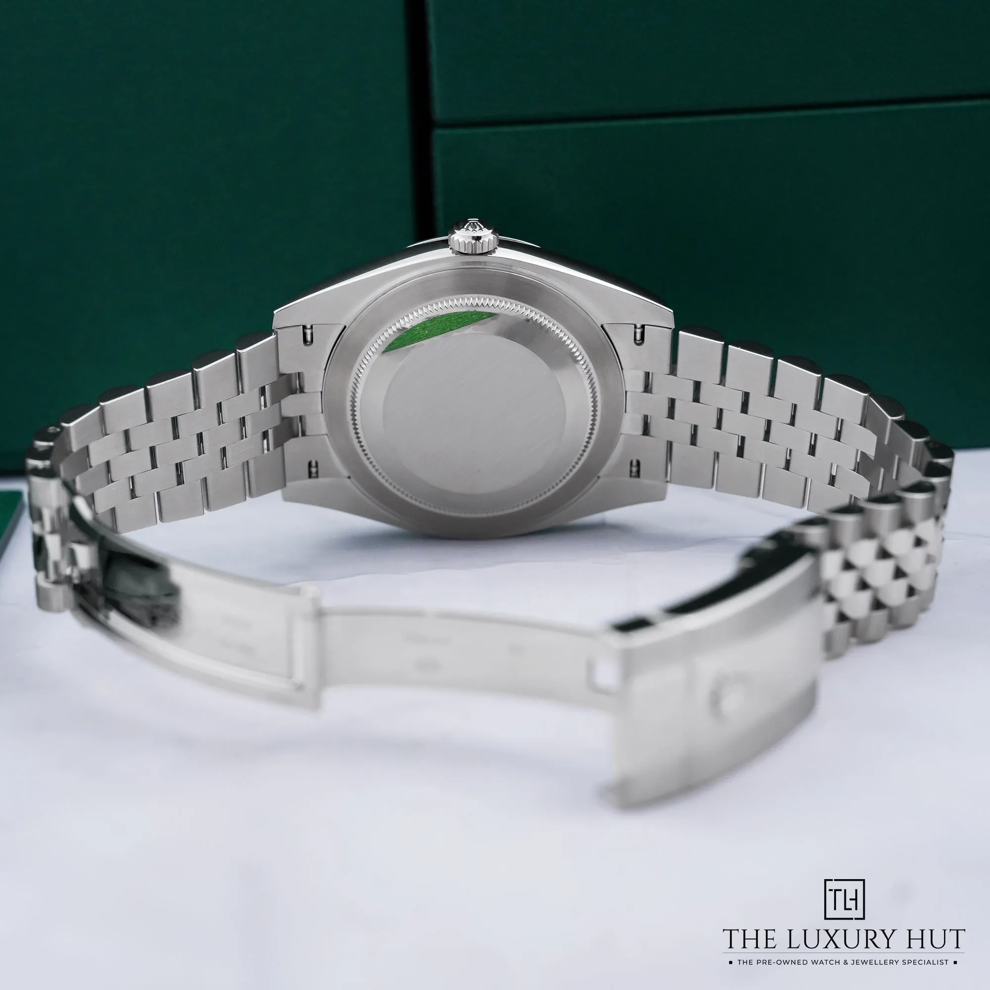 2026/09/8cbe6179-da42-45f1-bdf6-96d0c54476c5Rolex_Datejust_Steel_41mm_Green_Ombré_Dial_LB1037-d.jpg.webp