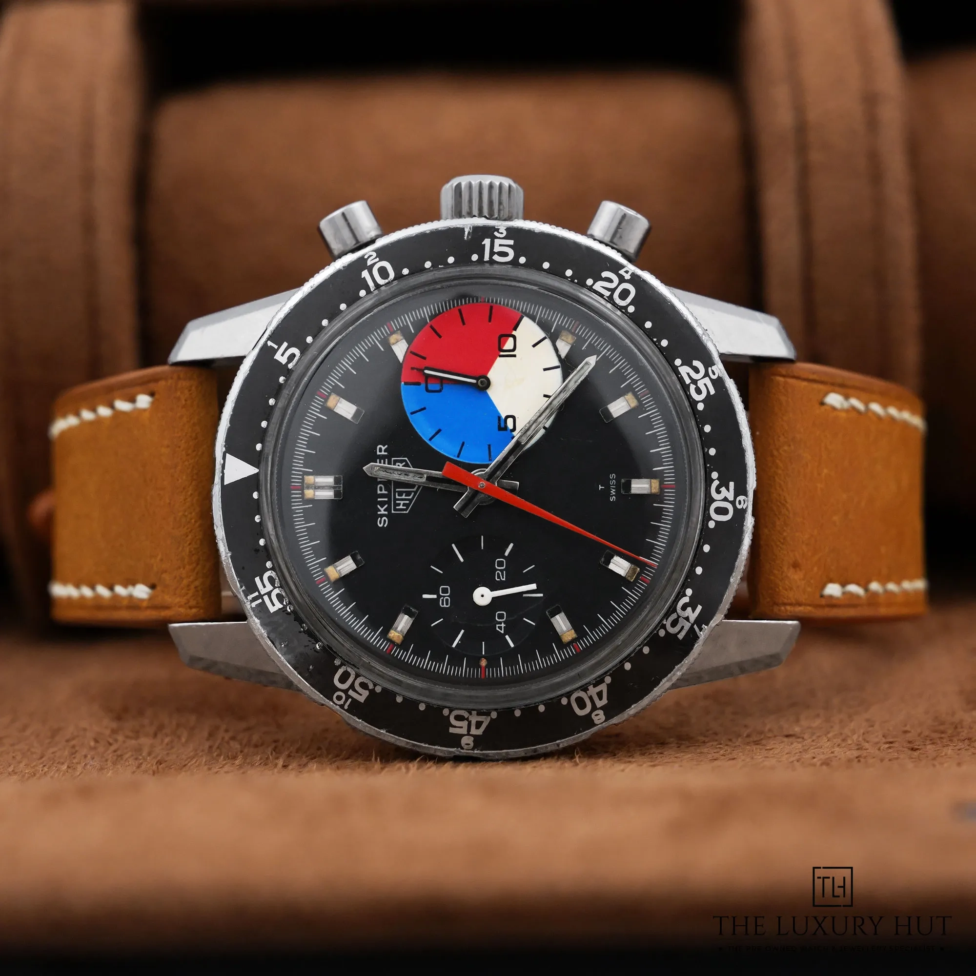 2026/09/9589d607-ca49-4086-ba0d-e0255e8c2baeHeuer_Skipper_Chronograph_Vintage_Stainless_Steel_with_Matte_Black_53397-c.jpg.webp