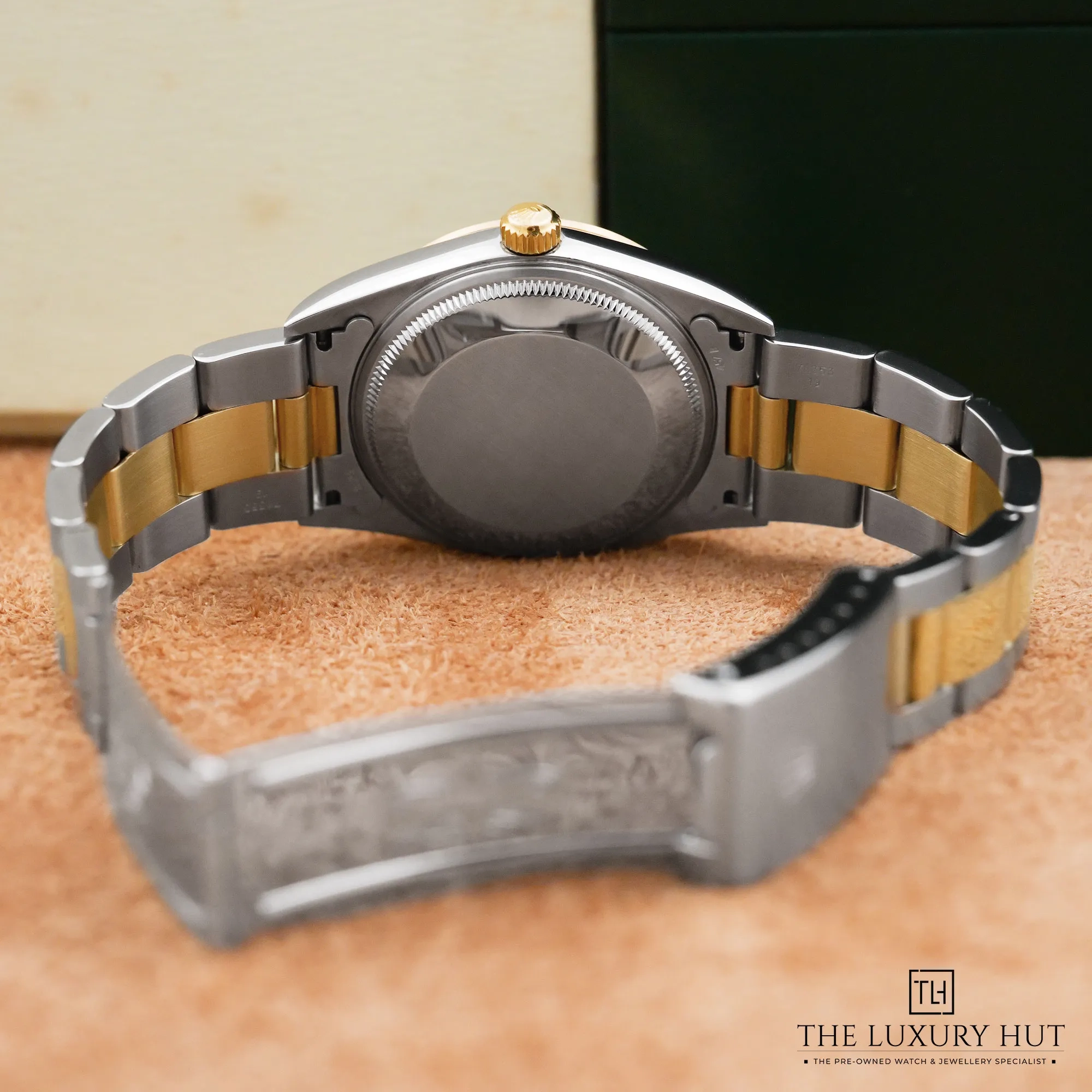 2026/09/983fa216-fe1f-4f74-976b-d27ac31da1e2Rolex_Oyster_Perpetual_Date_53344-d.jpg.webp