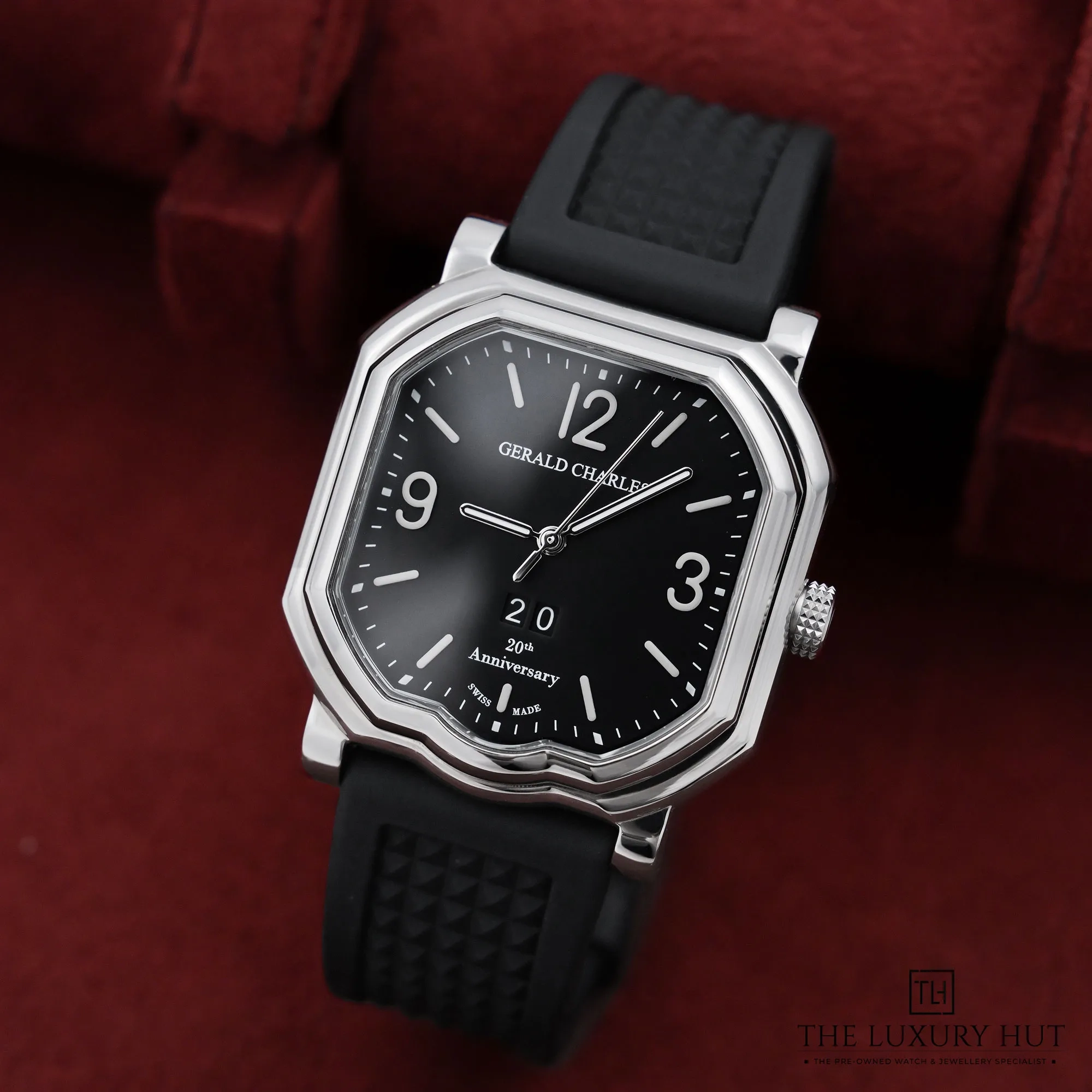 2026/09/98f8439e-ab45-41fb-a194-995552027183Gerald_Charles_Maestro-Anniversary_âLimited_Editionâ_Steel_39mm_Black_DialLB1052-b.jpg.webp