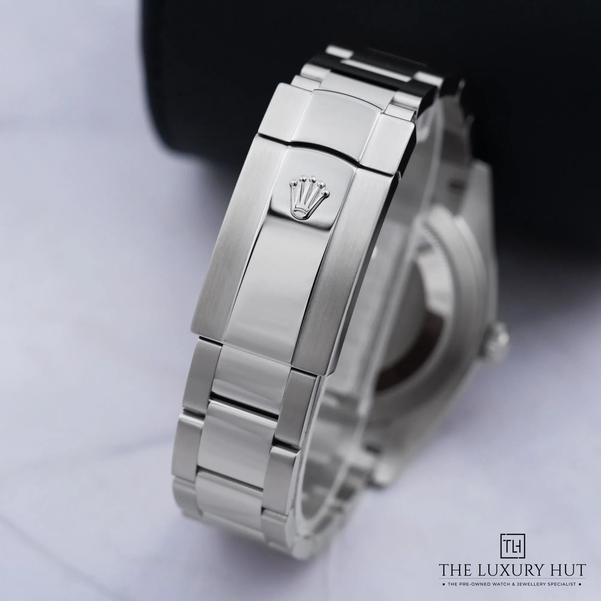 2026/09/9d1e3220-497e-4e82-85d9-62e9283ea872Rolex_Datejust_Steel_41mm_Aftermarket_White_LB1004-e.jpg.webp