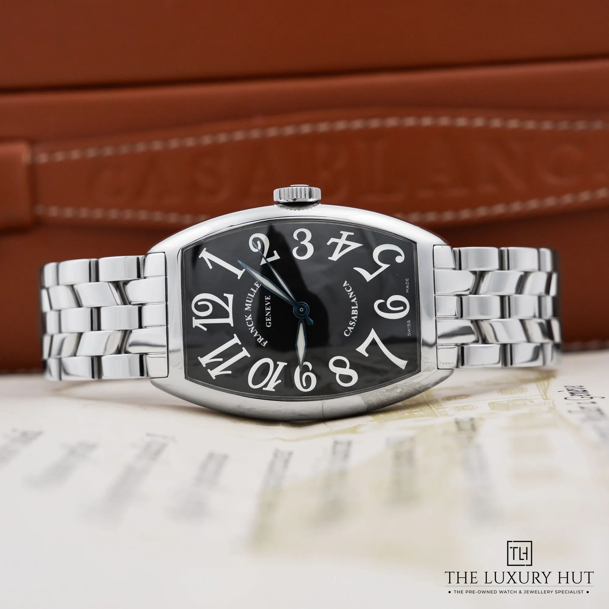 2026/09/9ff58389-feb9-43b3-90ef-3839642c6daaFranck_Muller_Cintrée_Curvex_Black_Dial_LB1041-c.jpg.webp