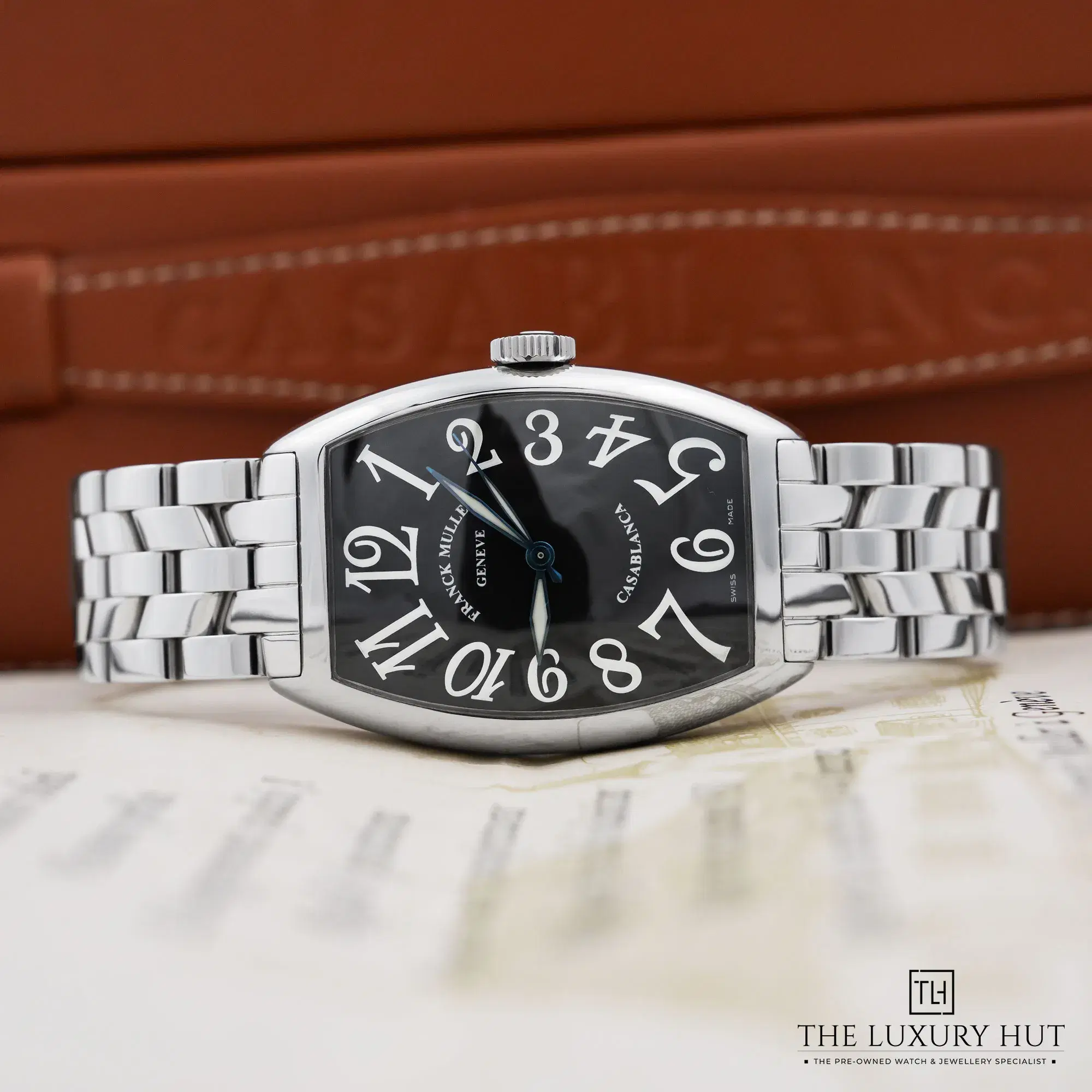2026/09/9ff58389-feb9-43b3-90ef-3839642c6daaFranck_Muller_Cintrée_Curvex_Black_Dial_LB1041-c.jpg.webp