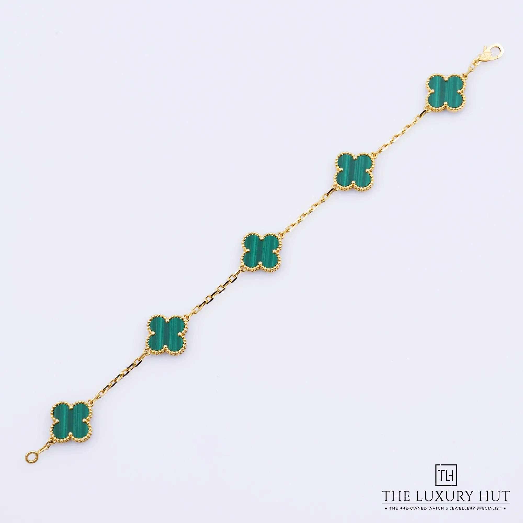 2026/09/b9a5915e-7539-4a61-865b-9bd16ffe778dVan_Cleef_Arpels_Yellow_Gold_Malachite_Motifs_Bracelet_53351-b.jpg.webp