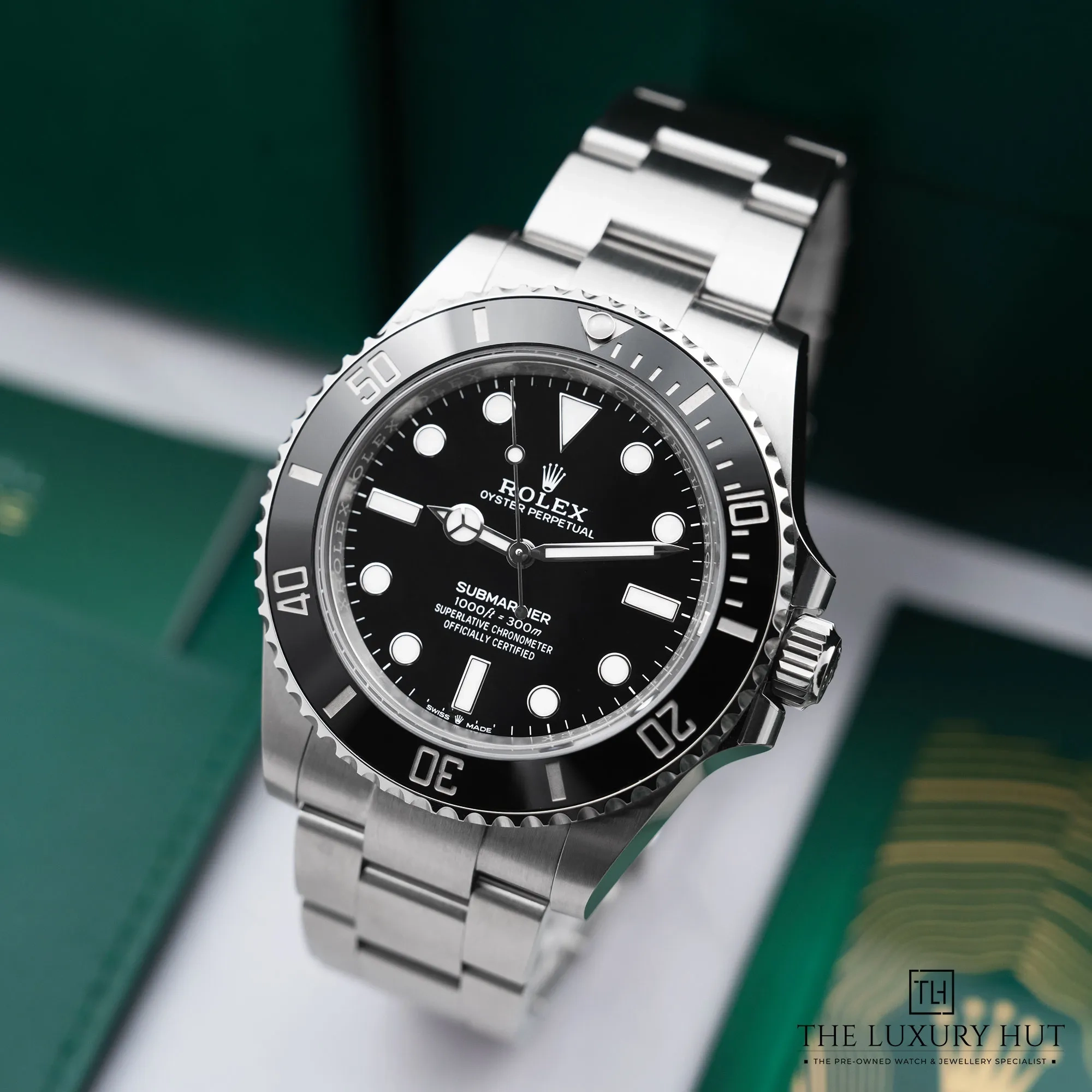 2026/09/c18491ec-fc0a-4342-9ace-5e25544eff8aRolex_Submariner_No-Date_Steel_41_Black_Dial_LB1031-b.jpg.webp
