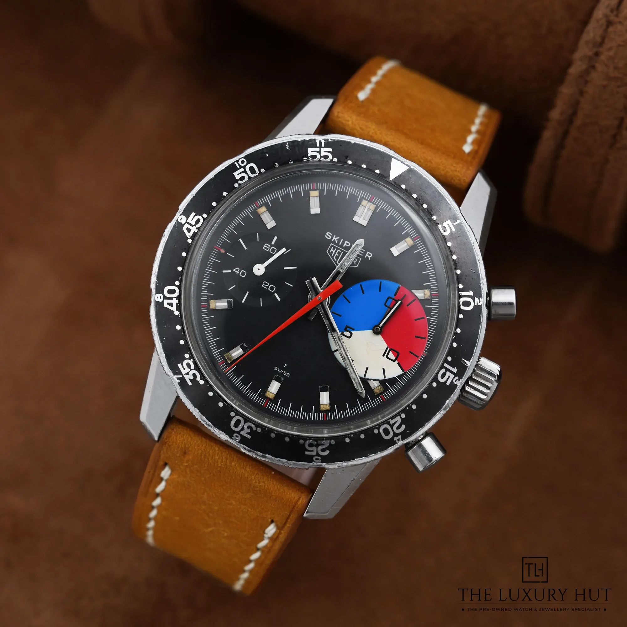 2026/09/c4445602-1caf-4302-8f7c-f48d7afa7188Heuer_Skipper_Chronograph_Vintage_Stainless_Steel_with_Matte_Black_53397-b.jpg.webp