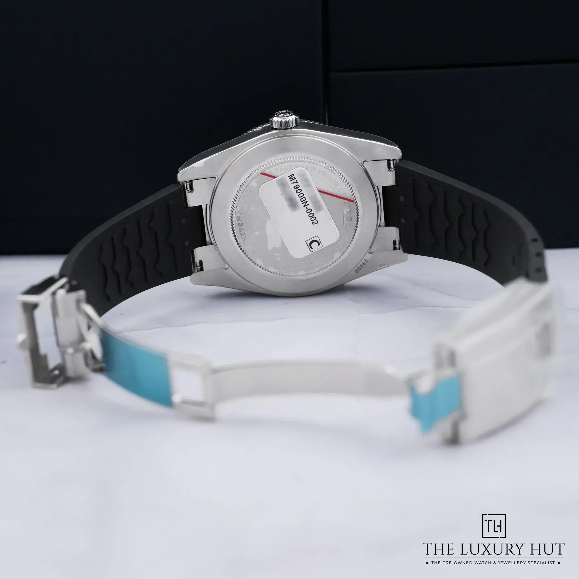 2026/09/c8e66cc8-a517-4965-bdf6-0edda23440d9Tudor_Black_Bay_54_Steel_Black_Dial_53437-d.jpg.webp